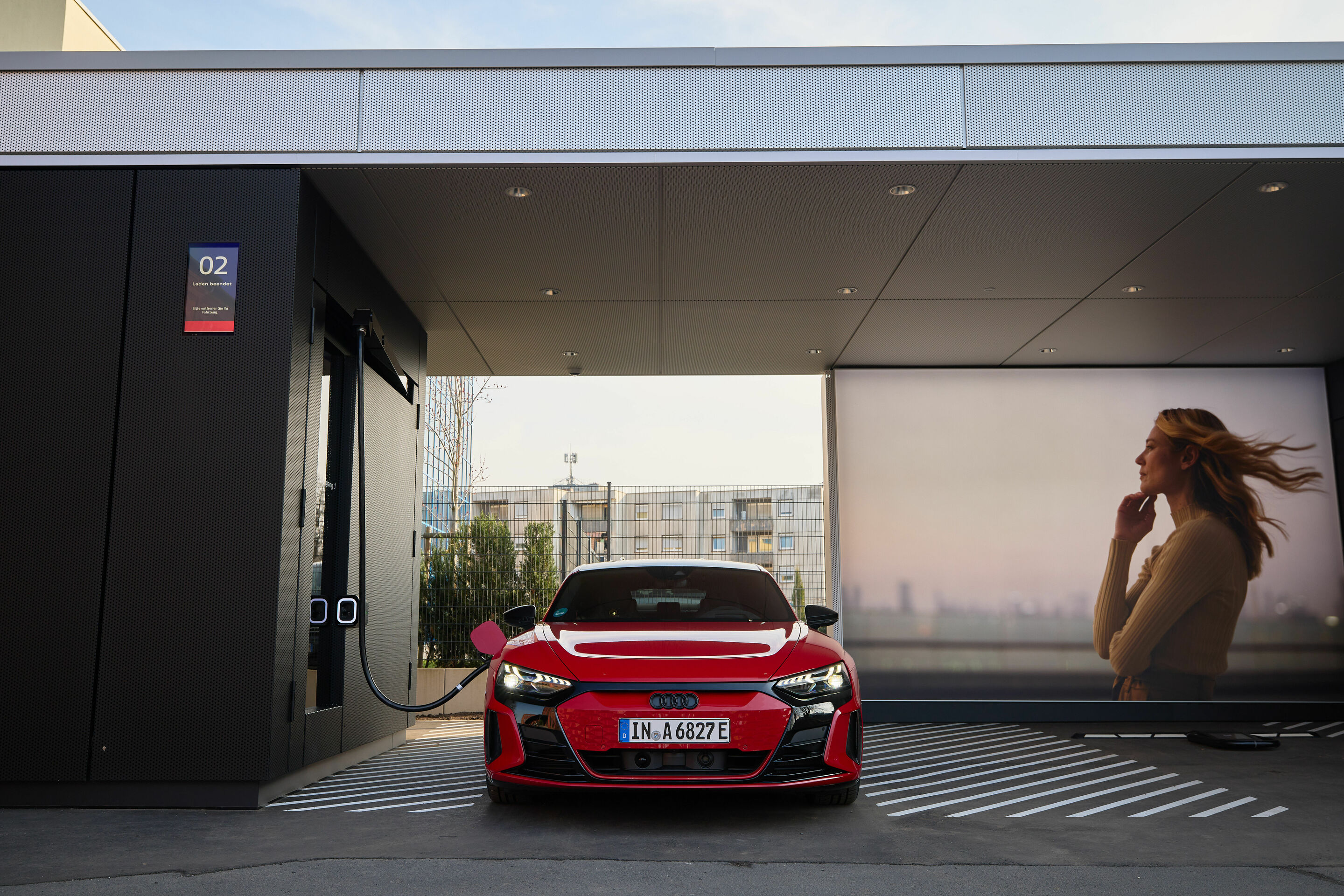 Audi charging hub Frankfurt - Attractively designed and easily accessible.