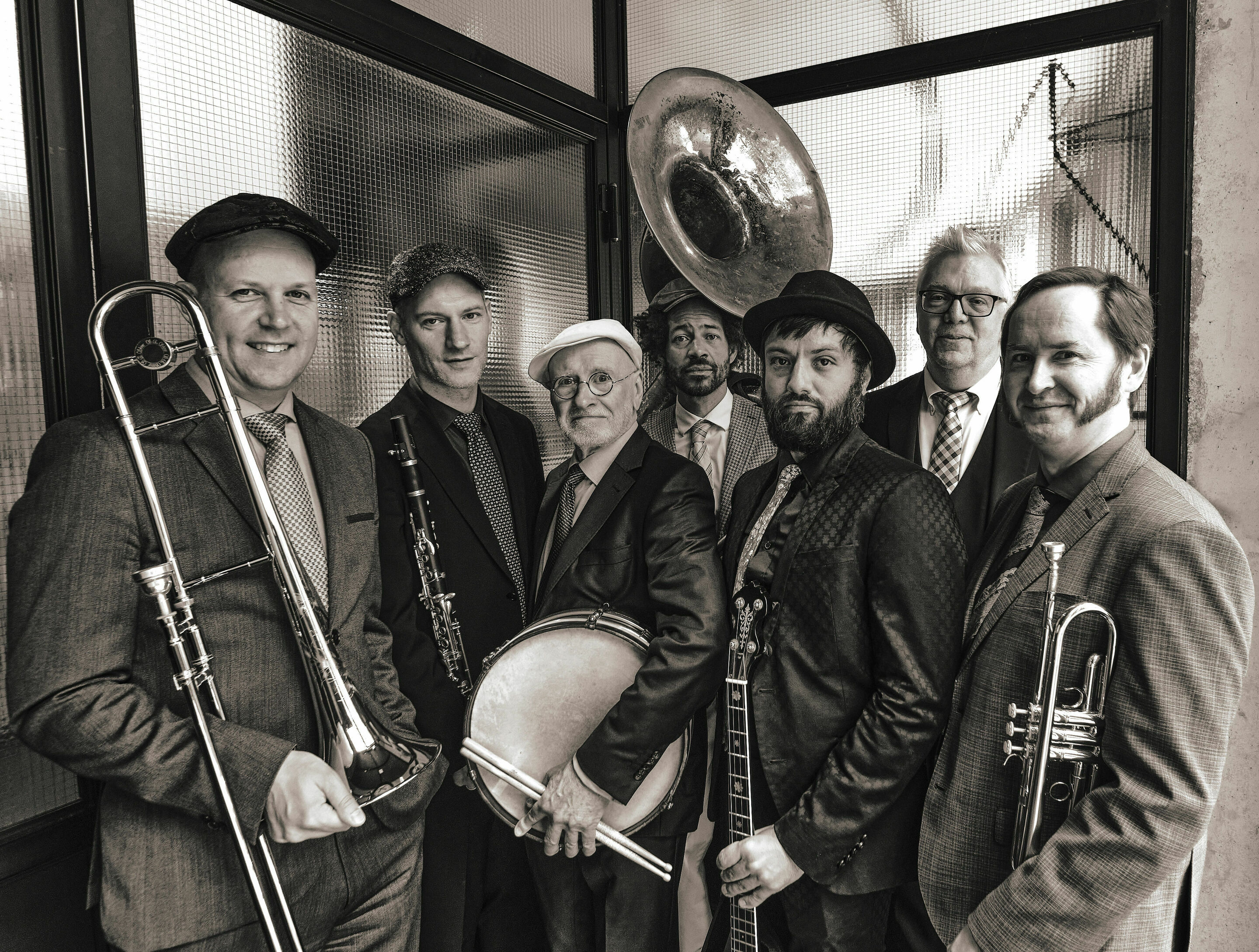 Legenden des New Orleans Jazz - Sie hauchen Louis Armstrongs Klassikern neues Leben ein: Am 25. April spielen die South West Oldtime All Stars bei Jazz im Audi Forum Ingolstadt.