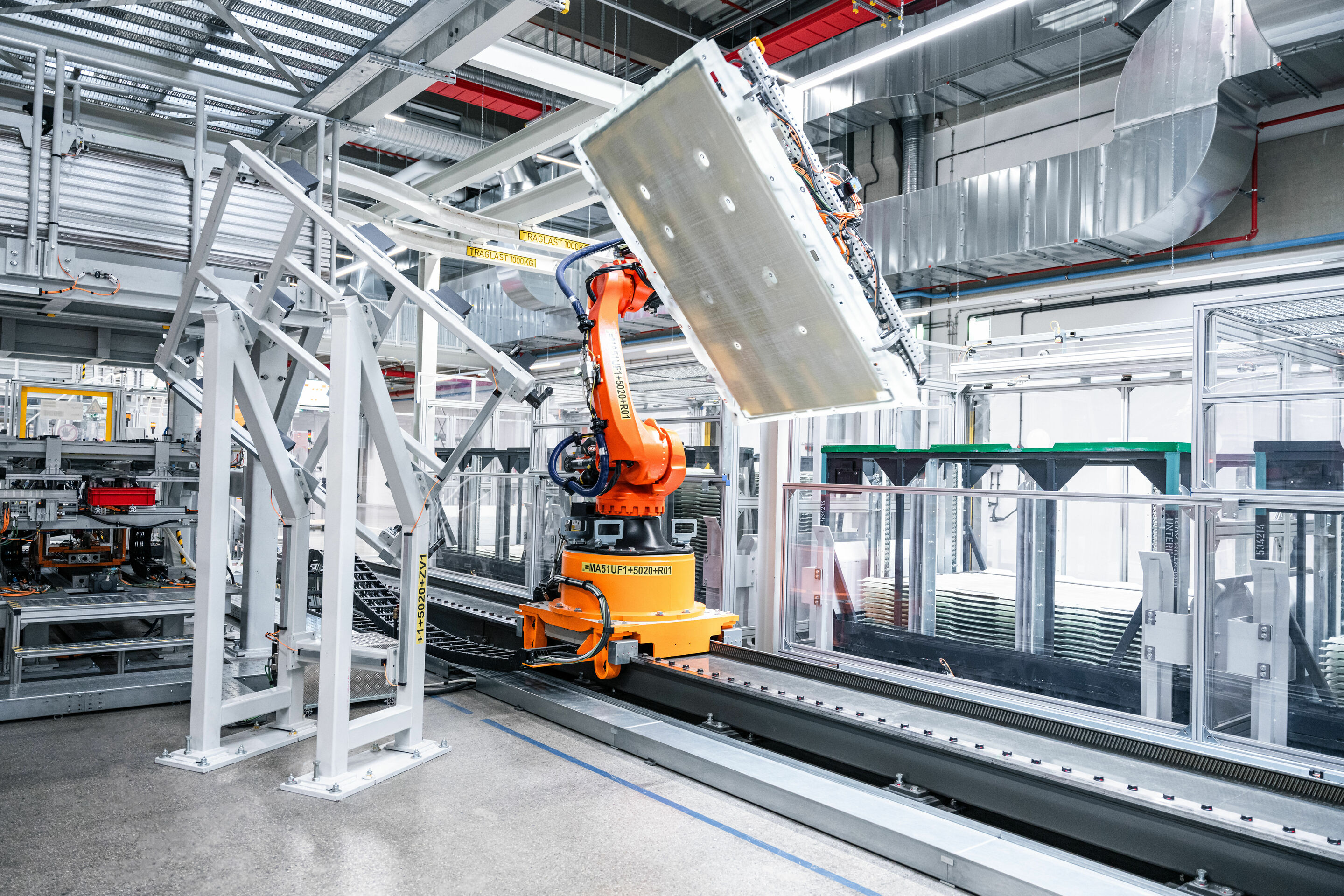 Produktion Audi Q6 e-tron am Standort Ingolstadt - Hochautomatisierte Batteriemontage