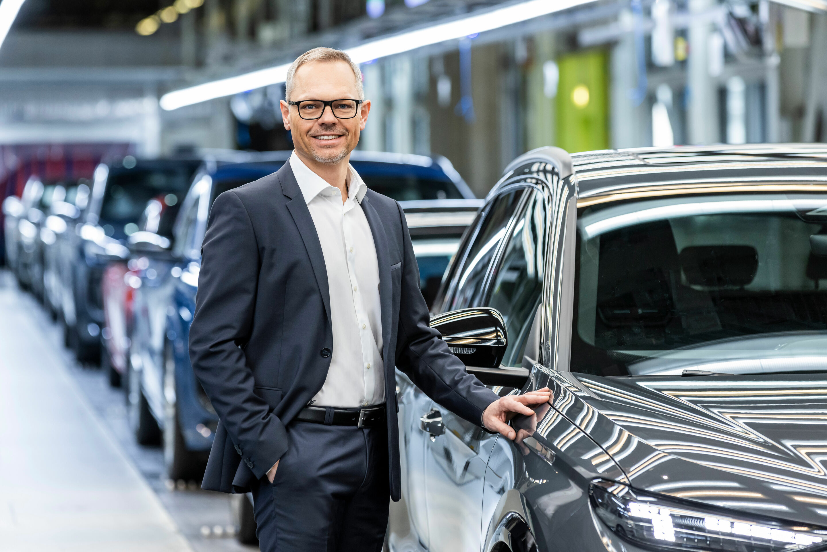 Siegfried Schmidtner, Plant Manager at the Ingolstadt site - For Siegfried Schmidtner, Plant Manager at the Ingolstadt site, the Audi Q6 e-tron represents the next level of vehicle construction.