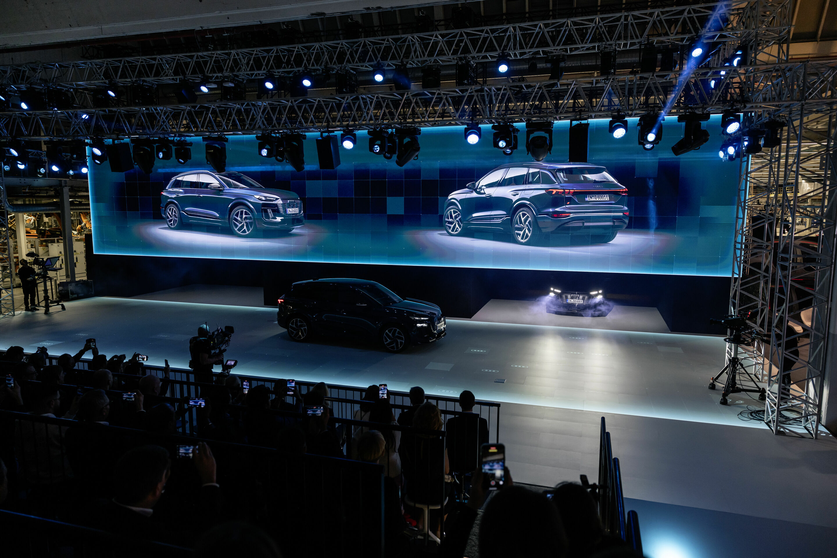 Weltpremiere des Audi Q6 e-tron am 18. März 2024 in Ingolstadt - Weltpremiere des Audi Q6 e-tron am 18. März 2024 in Ingolstadt