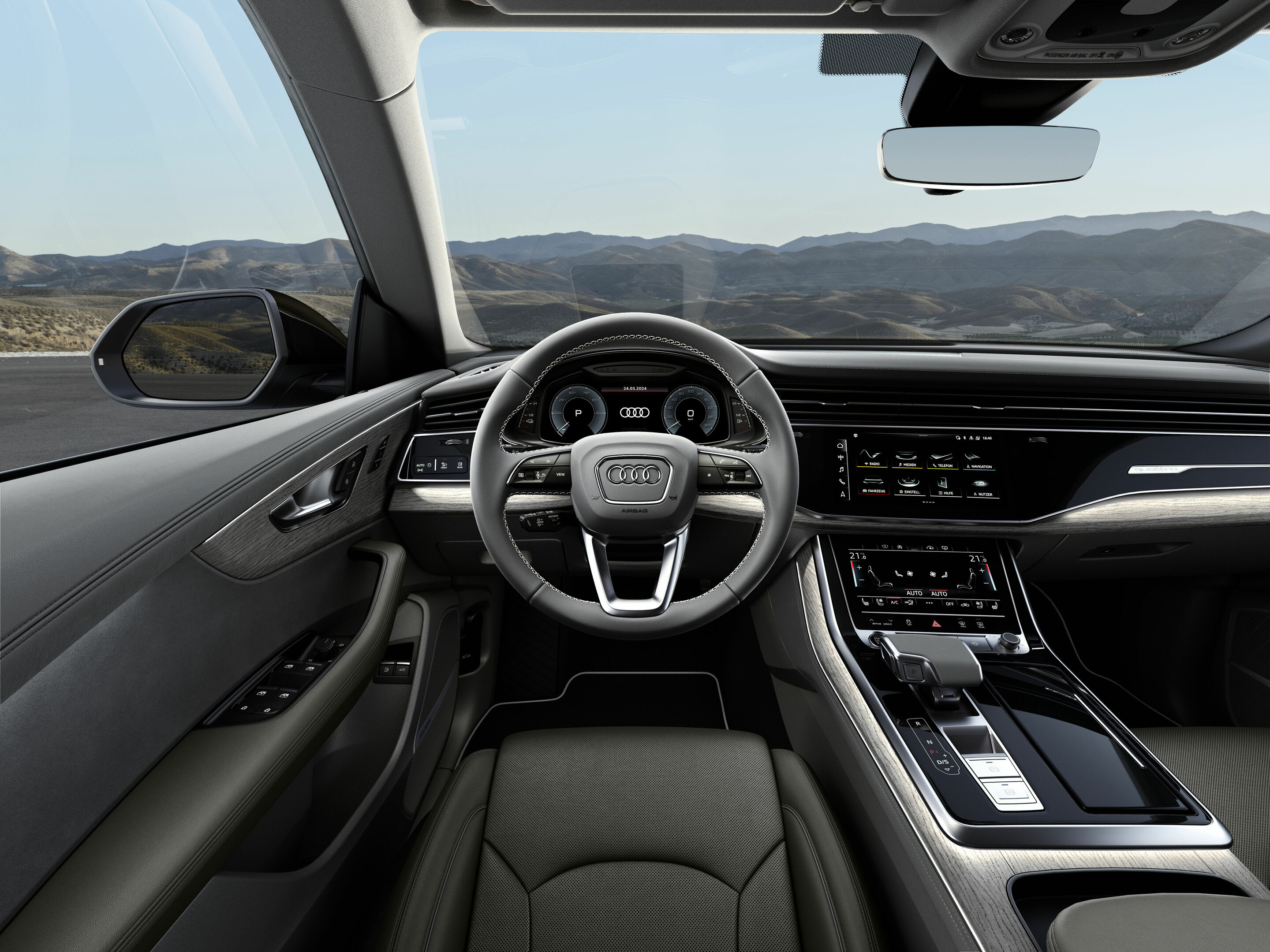 Audi Q8 TFSI e quattro - Interior