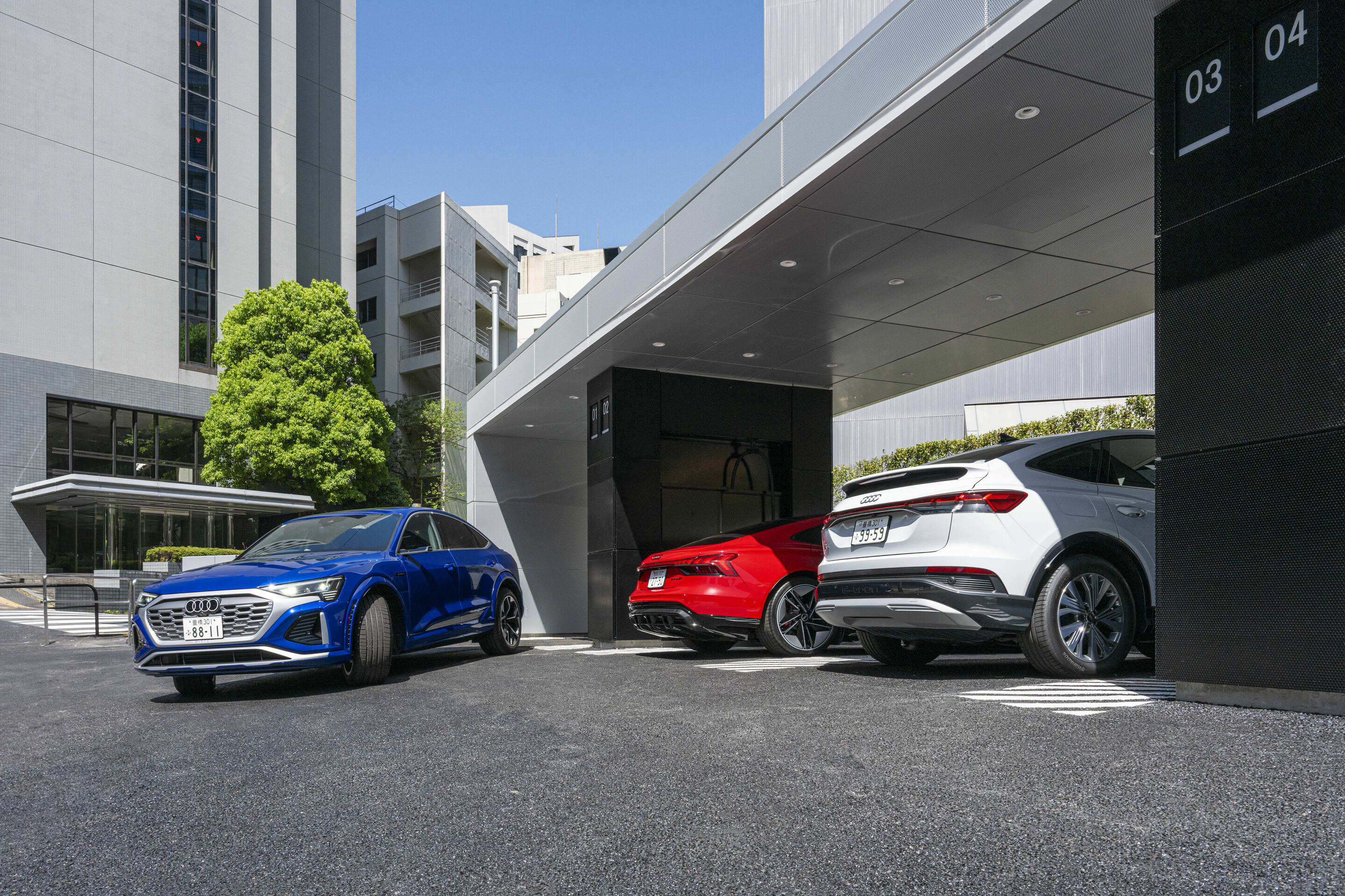 Audi charging hub Tokio - Premium-Ladeerlebnis jetzt auch in Japan