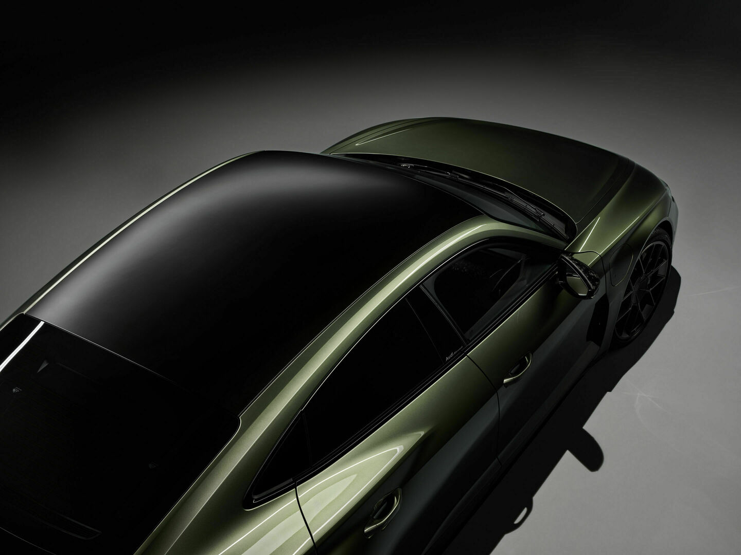 Audi RS e-tron GT performance, Detail,
color: Bedford green metallic