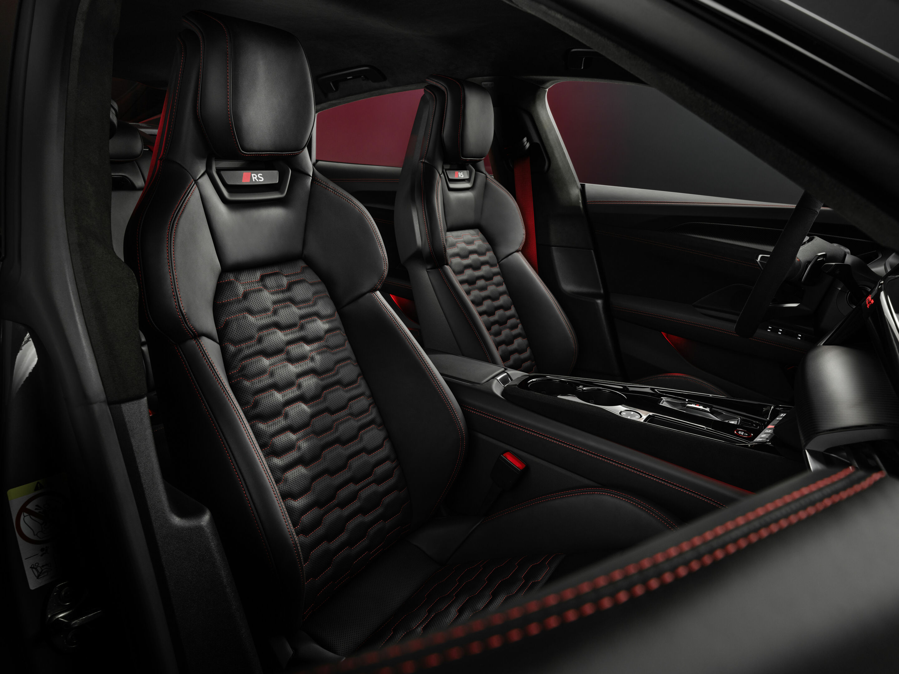 Audi RS e-tron GT - Interior