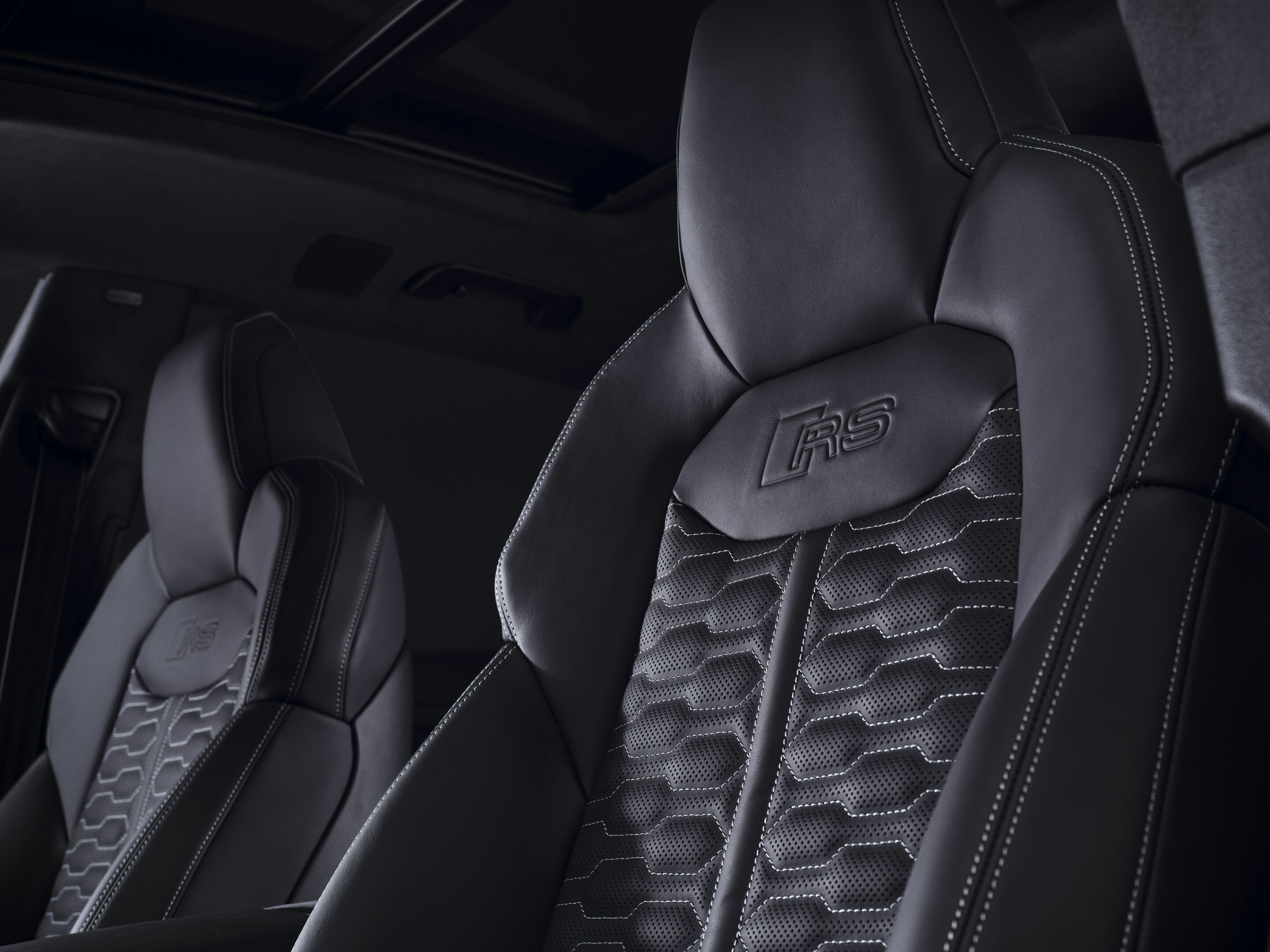 Audi RS Q8 - Interior