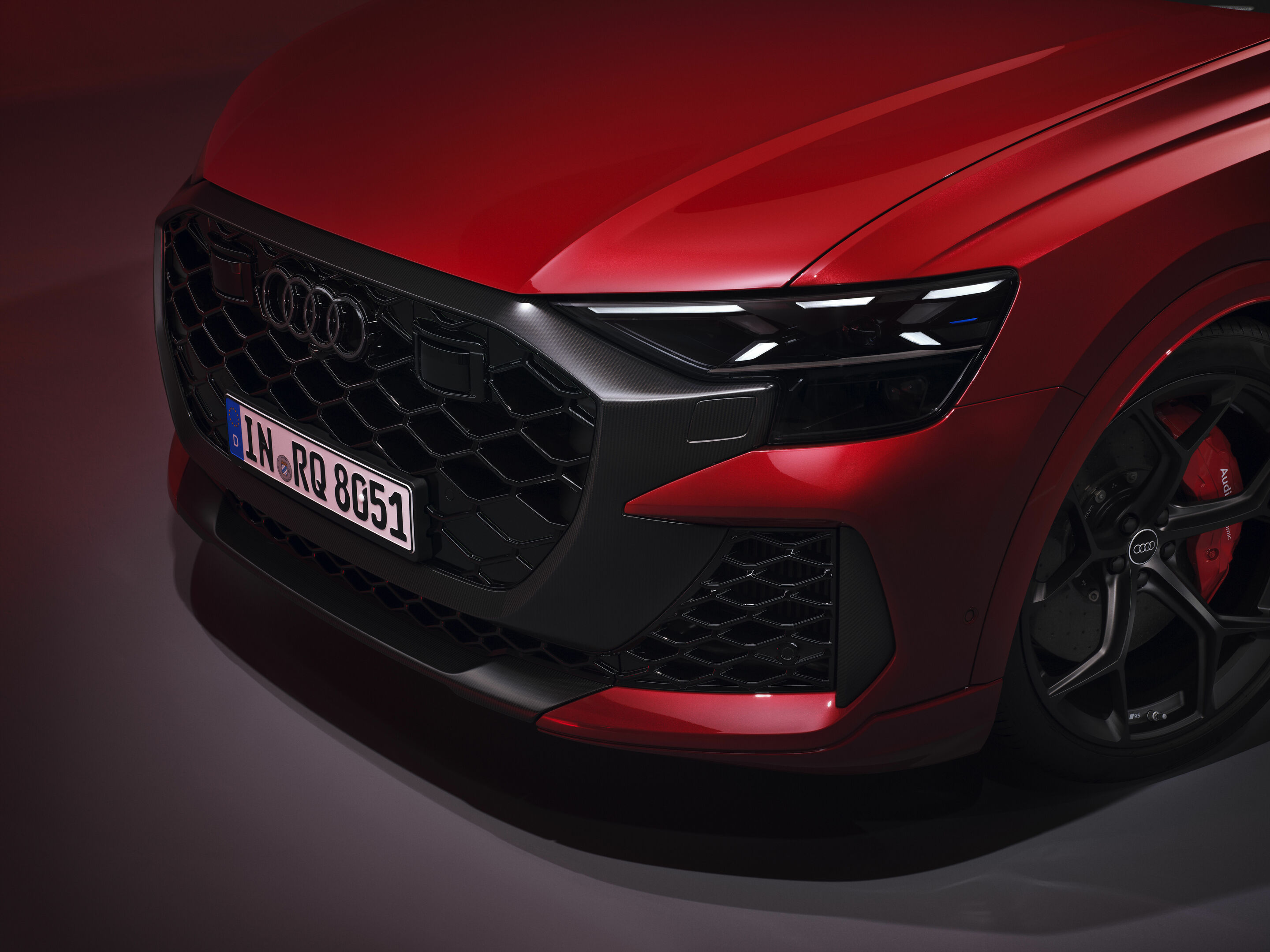 Audi RS Q8 performance - Detail,
Colour: Chilli red metallic