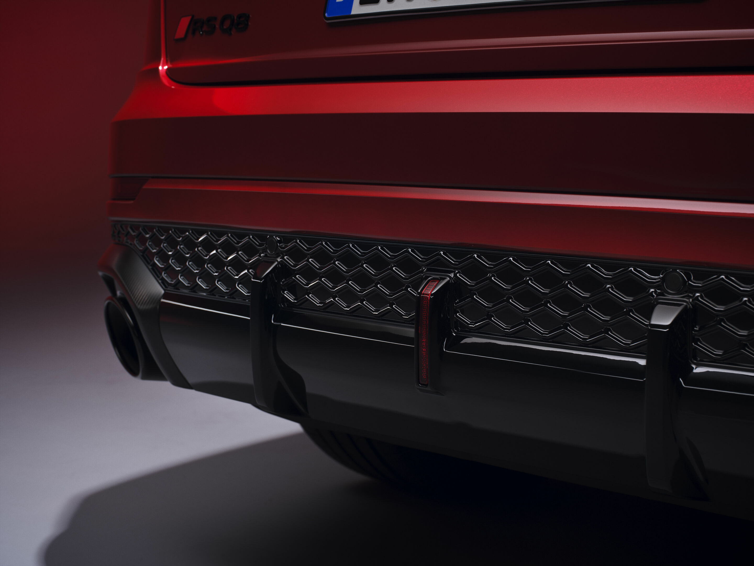 Audi RS Q8 performance - Detail,
Colour: Chilli red metallic