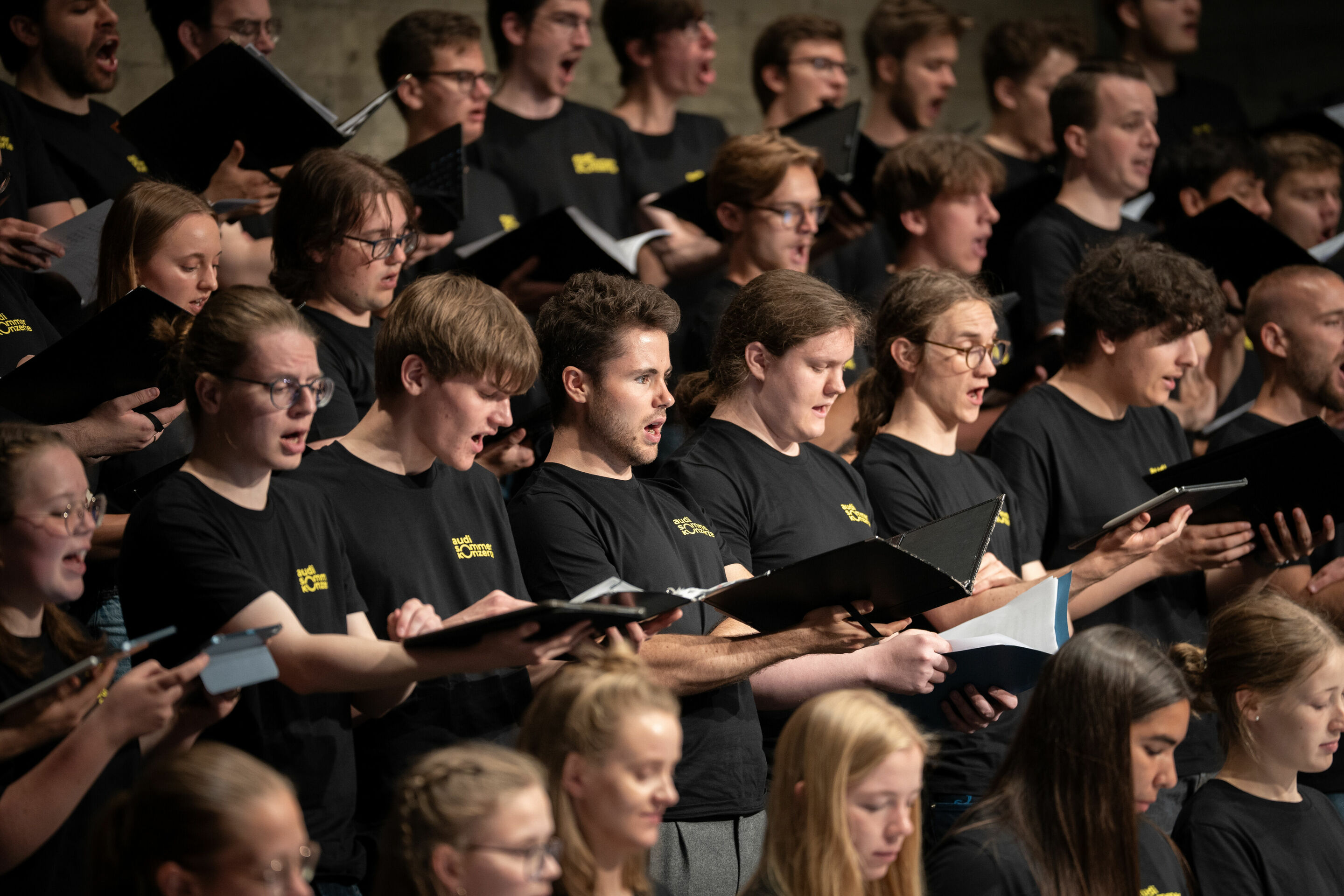 Audi Sommerkonzerte 2024 - Öffentlicher Workshop: Schüler_innen der Region und die Audi Jugendchorakademie im Festsaal Ingolstadt