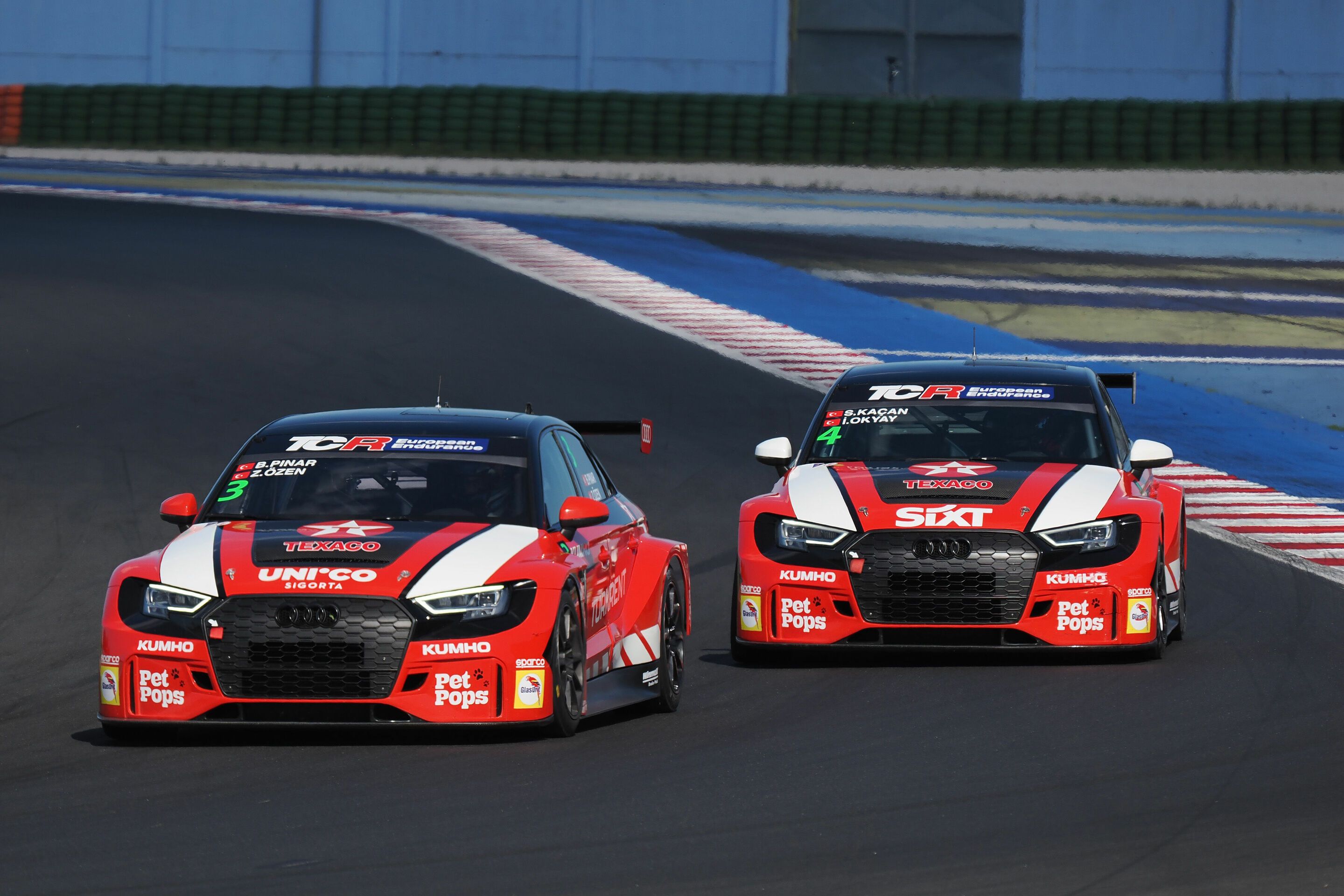 TCR European Endurance 2024 - Audi RS 3 LMS #3 (TEXACO Team AMS), Zekai Özen/Barkin Pinar; Audi RS 3 LMS #4 (TEXACO Team AMS), Seda Kaçan/Ibrahim Okyay