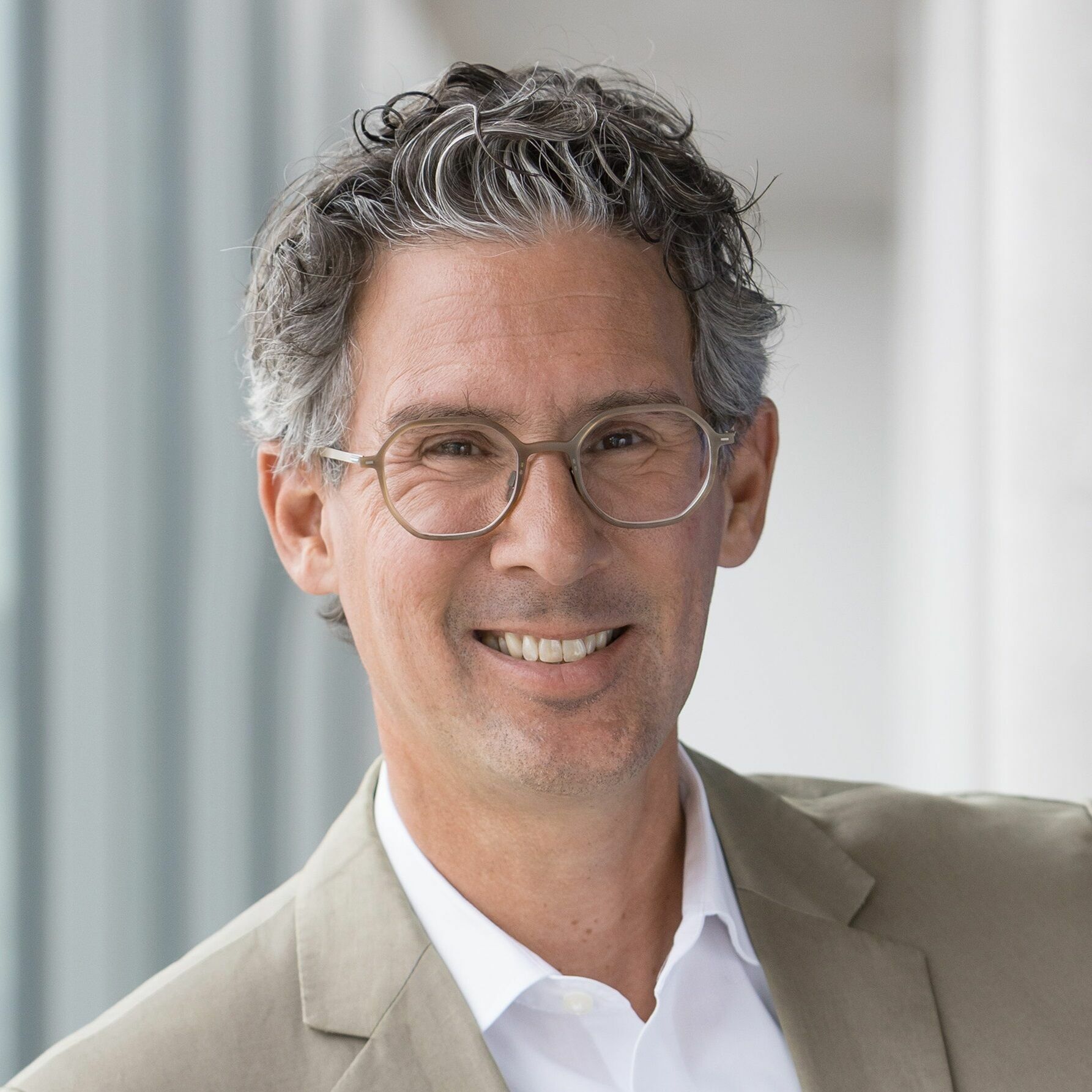 Frank-Steffen Walliser - Frank-Steffen Walliser übernimmt bei Bentley zum 01. Juli 2024 den Posten des Chairman und CEO