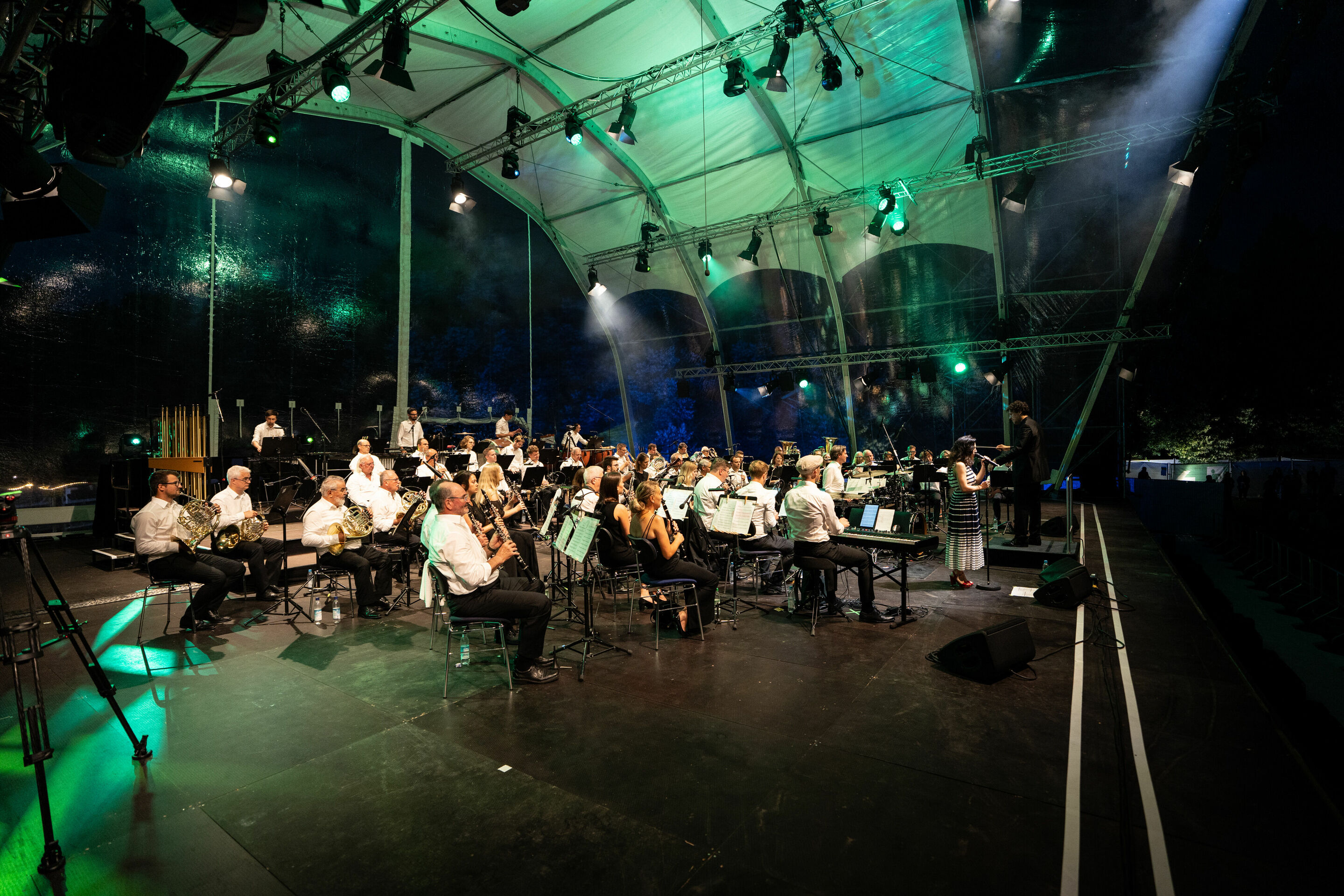 Audi Sommerkonzerte 2024 - Audi Klassik Open Air im Klenzepark: Französischer Abend mit der Audi Bläserphilharmonie