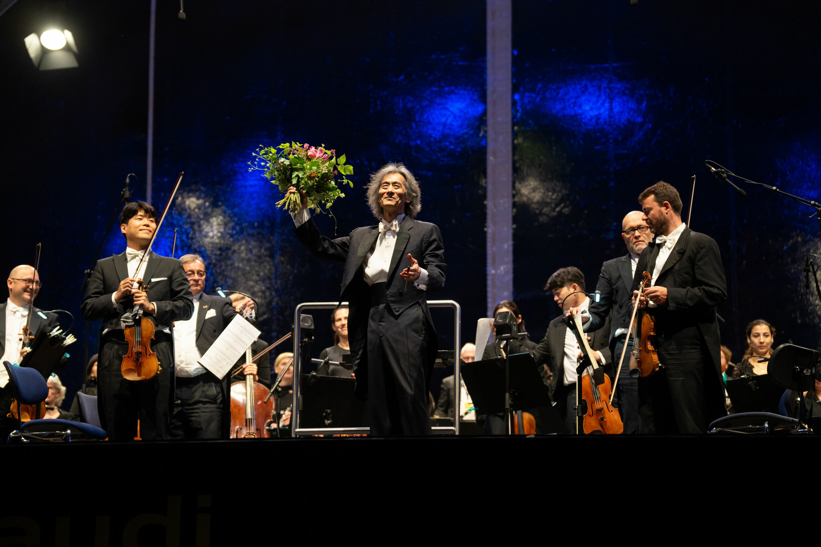 Audi Sommerkonzerte 2024 - Audi Klassik Open Air im Klenzepark: Kent Nagano und das Philharmonische Staatsorchester Hamburg
