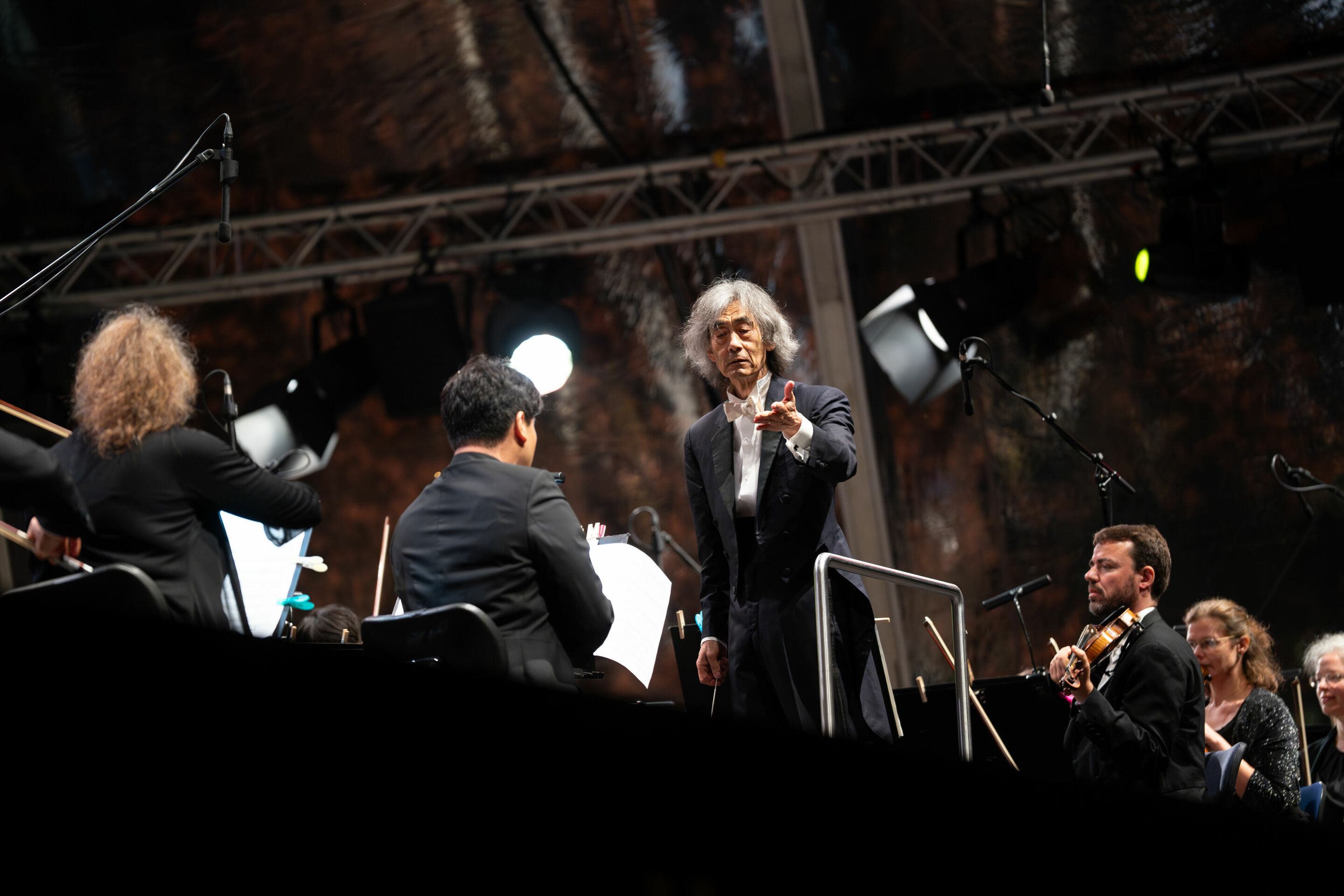Audi Summer Concerts 2024 - Audi Klassik Open Air in Klenzepark: Kent Nagano conducts the Hamburg Philharmonic State Orchestra
