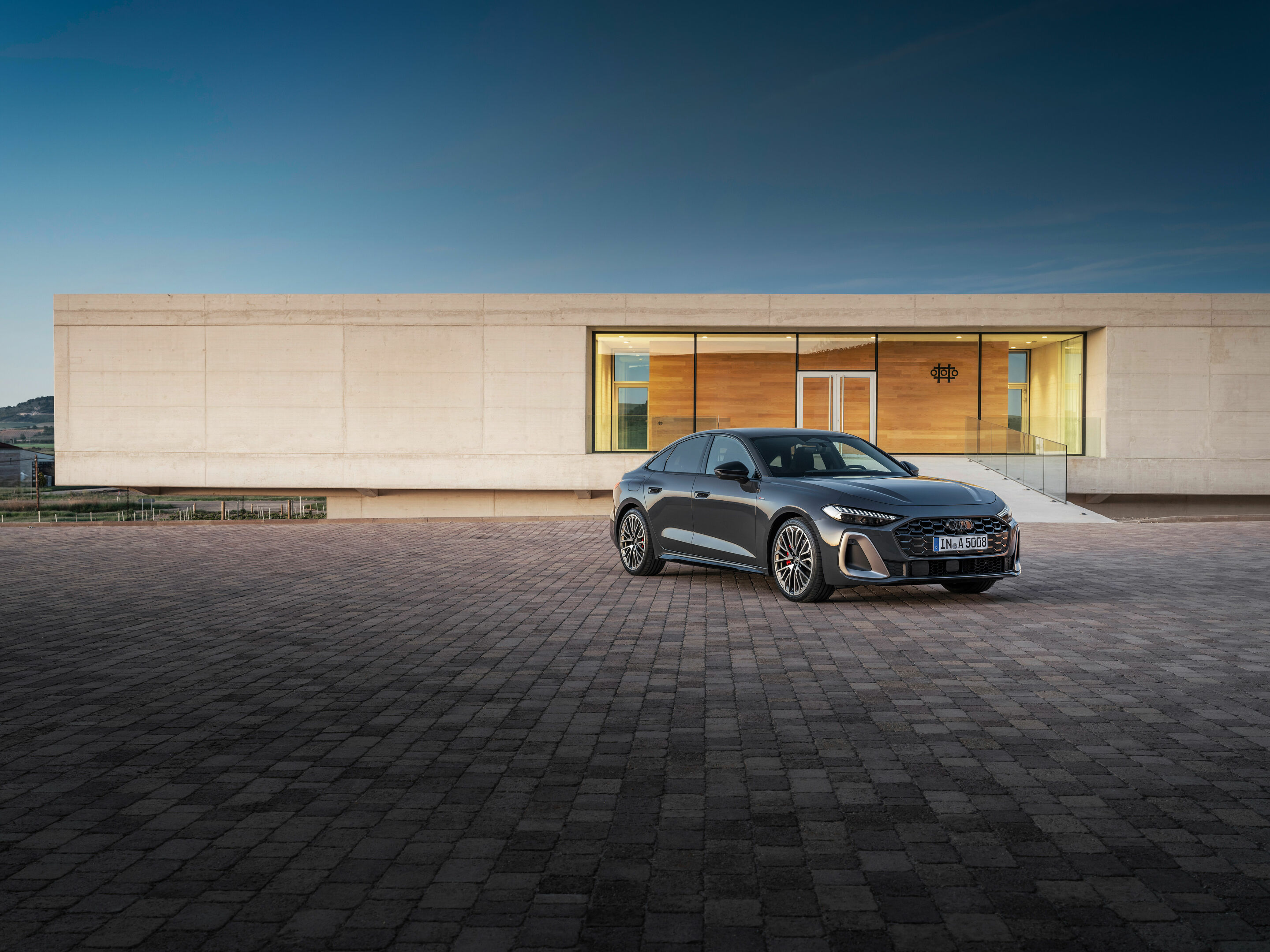 Audi A5 Limousine - Standaufnahme,
Farbe: Magnetgrau