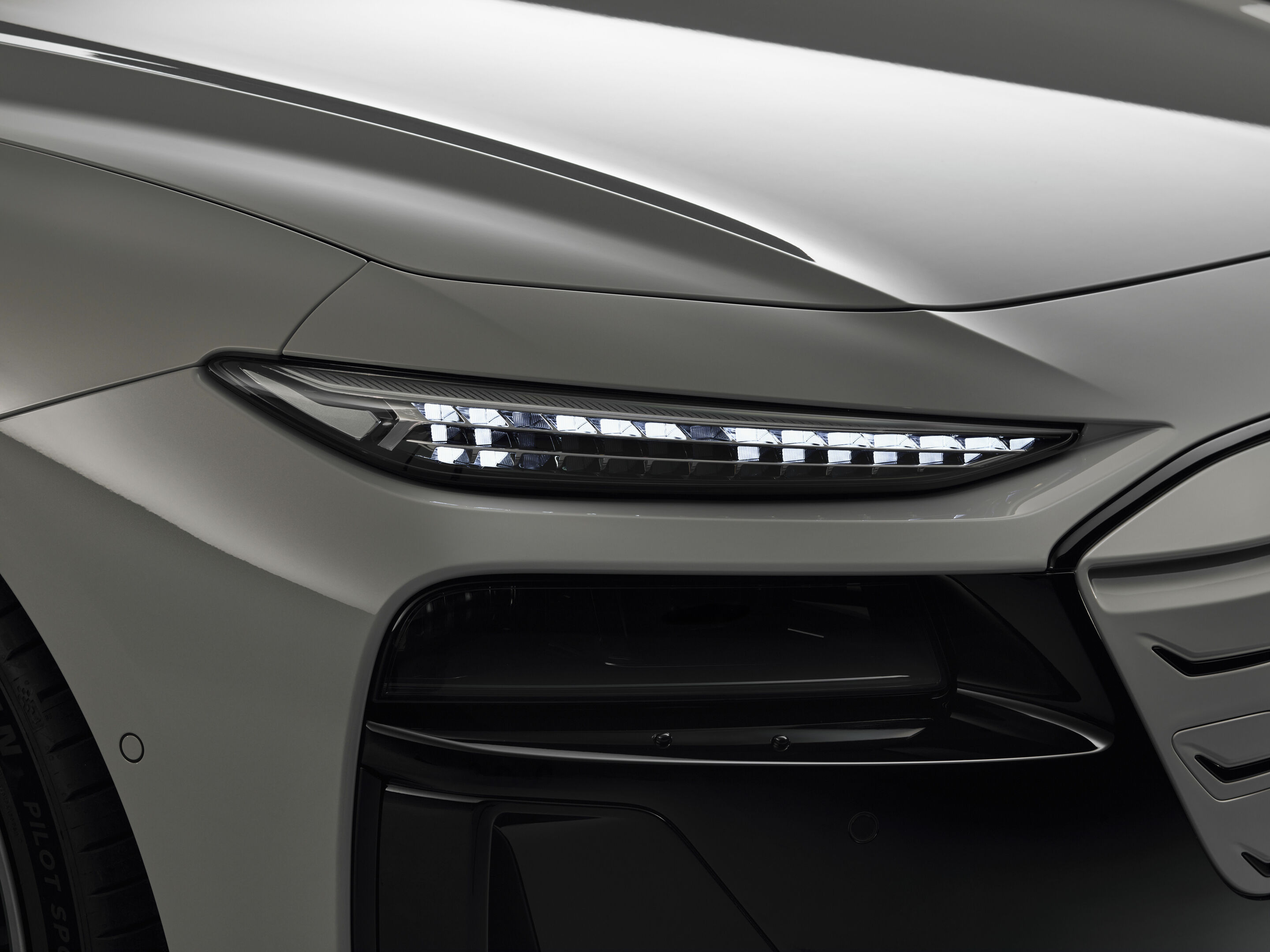 Audi A6 Sportback e-tron performance - Detail,
Farbe: Siambeige Metallic
