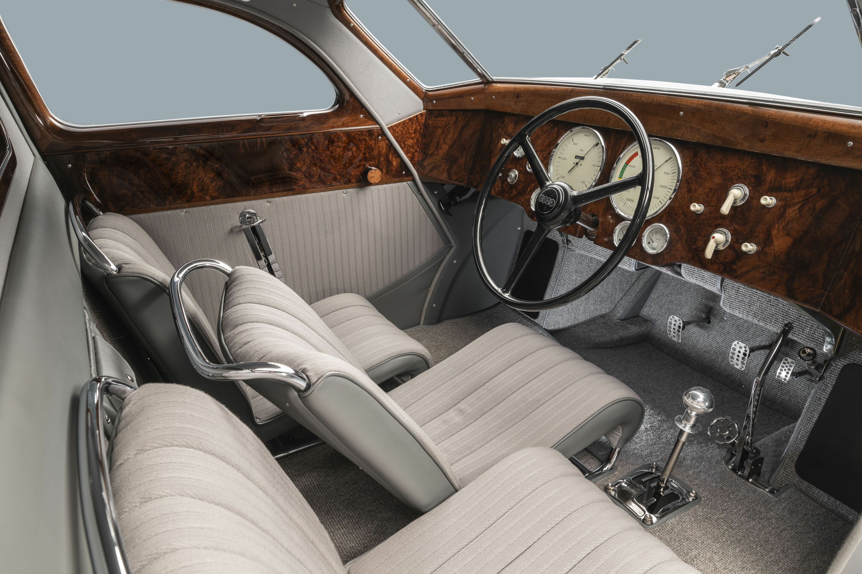 Imagined over 90 years ago, now brought to life: Audi Tradition presents the Auto Union Type 52 - Imagined over 90 years ago, now brought to life: Audi Tradition presents the Auto Union Type 52 Schnellsportwagen at the Goodwood Festival of Speed 2024....
