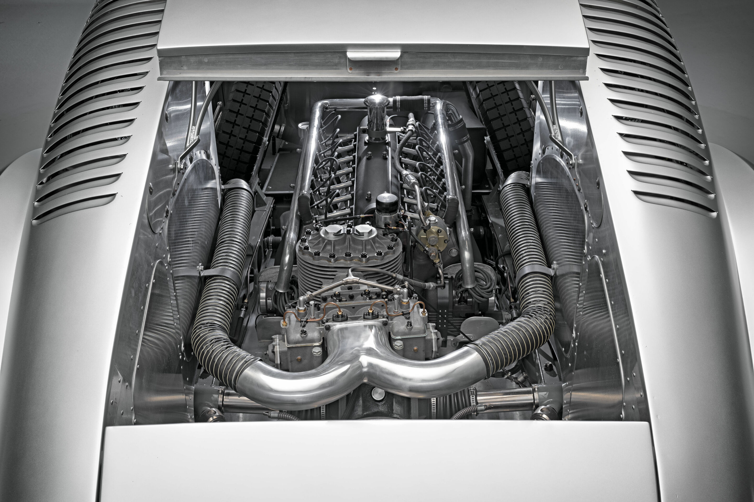 Imagined over 90 years ago, now brought to life: Audi Tradition presents the Auto Union Type 52 - Imagined over 90 years ago, now brought to life: Audi Tradition presents the Auto Union Type 52 Schnellsportwagen at the Goodwood Festival of Speed 2024....