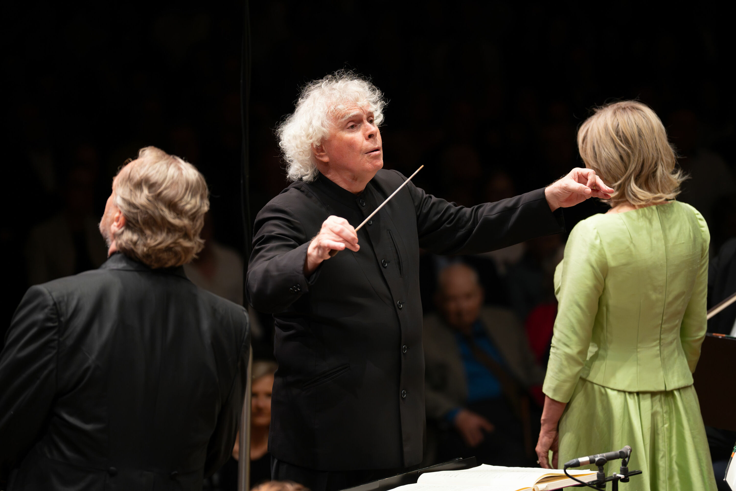 Audi Summer Concerts 2024 - Sir Simon Rattle conducts the Bavarian Radio Symphony Orchestra