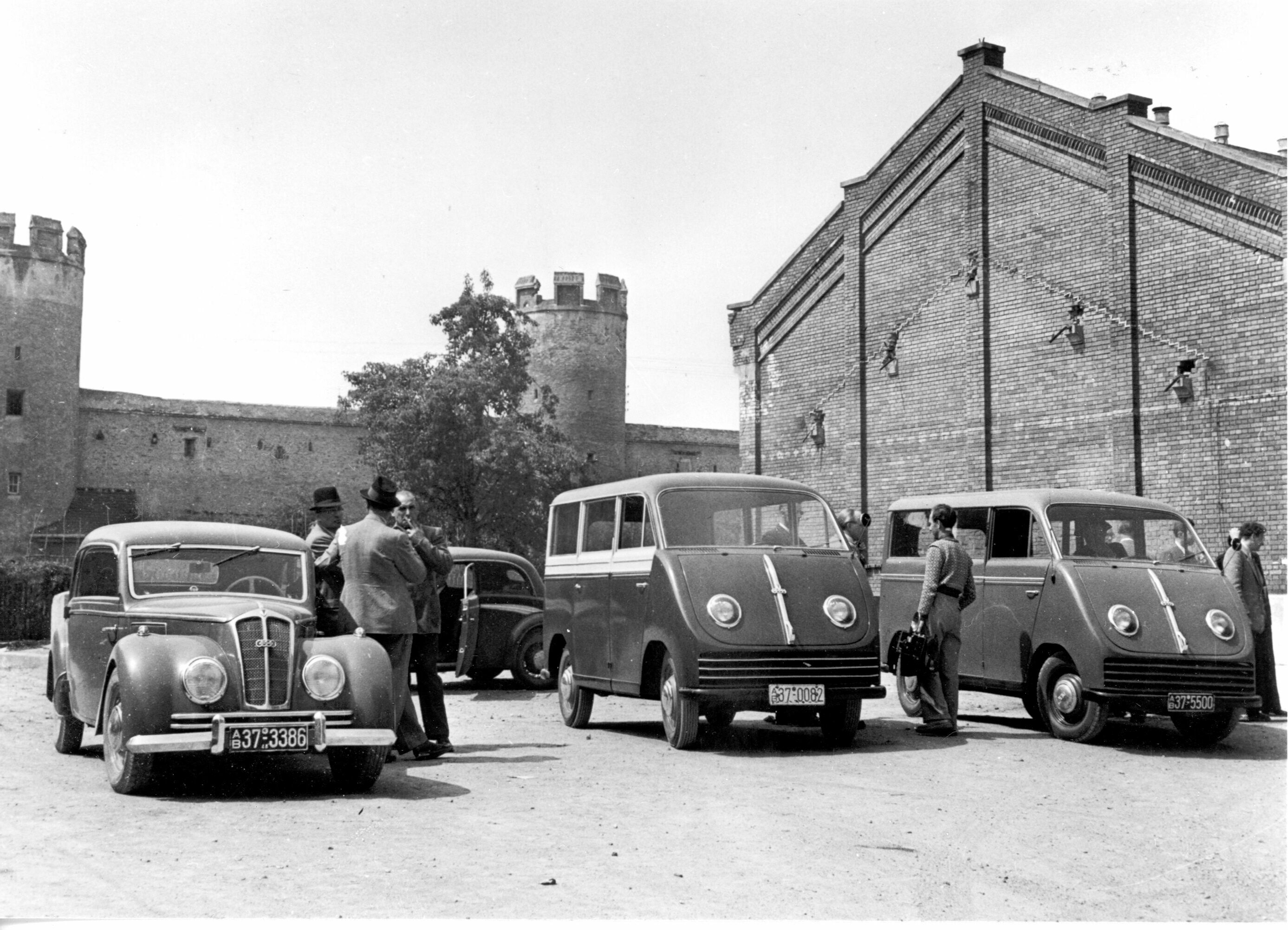 A new beginning 75 years ago - September 3, 1949, is an important date in the history of Audi. On this day, Auto Union GmbH was founded in Ingolstadt. Two-wheelers were built on the so-called “banana lot” on the esplanade until 1958.