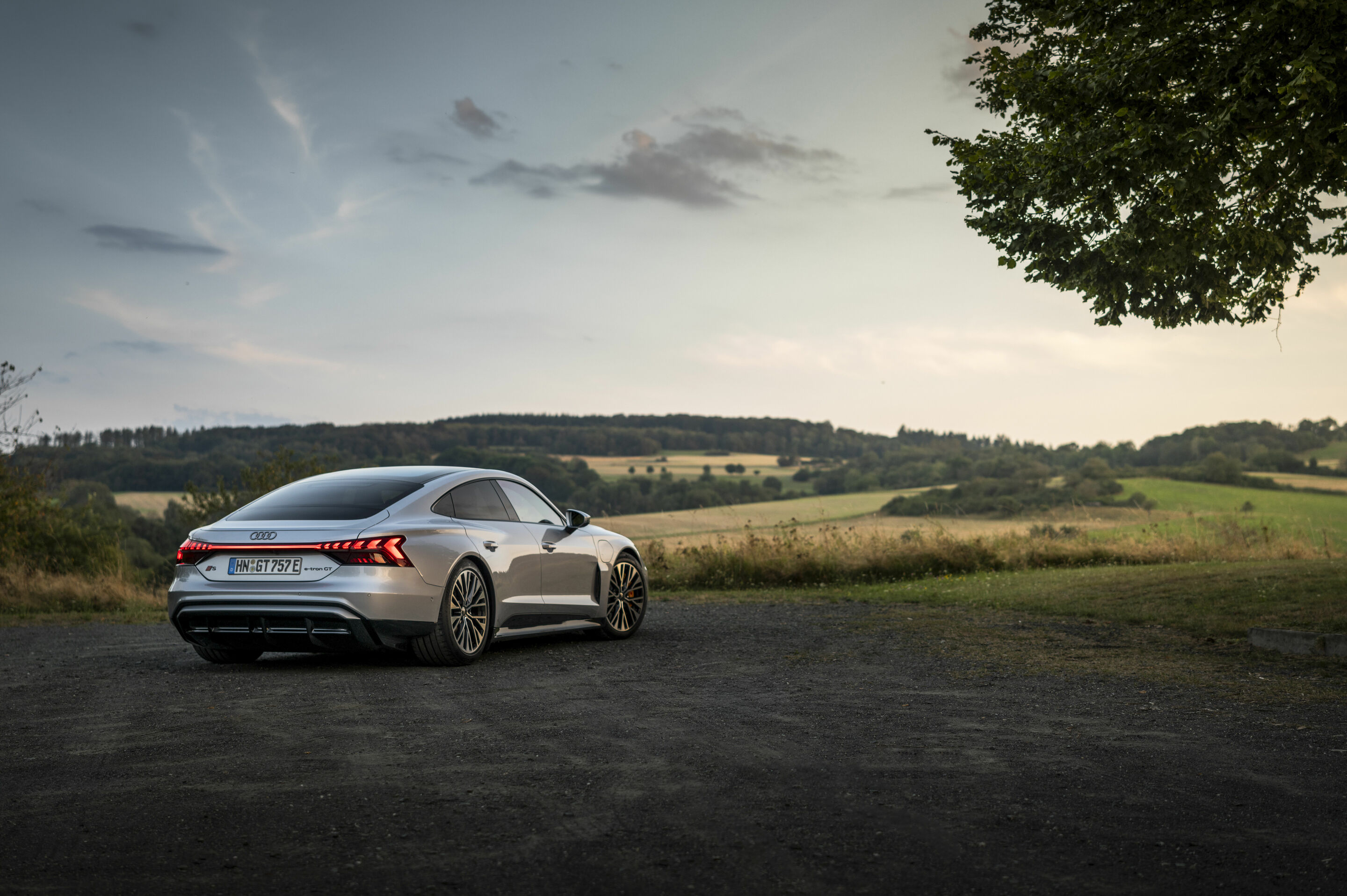 Audi S e-tron GT - Standaufnahme,
Farbe: Florettsilber Metallic