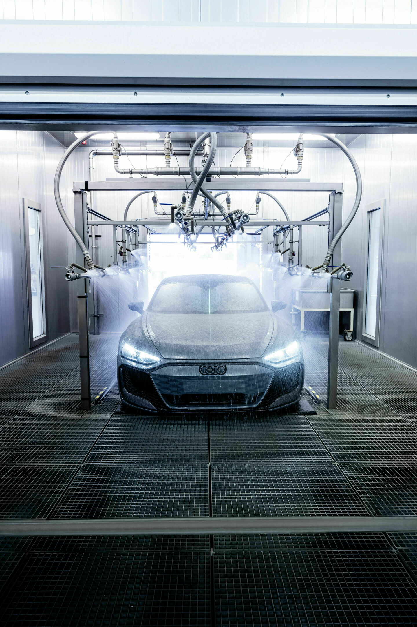 Audi RS e-tron GT performance, Audi e-tron GT - The Audi e-tron GT is finished at Böllinger Höfe.