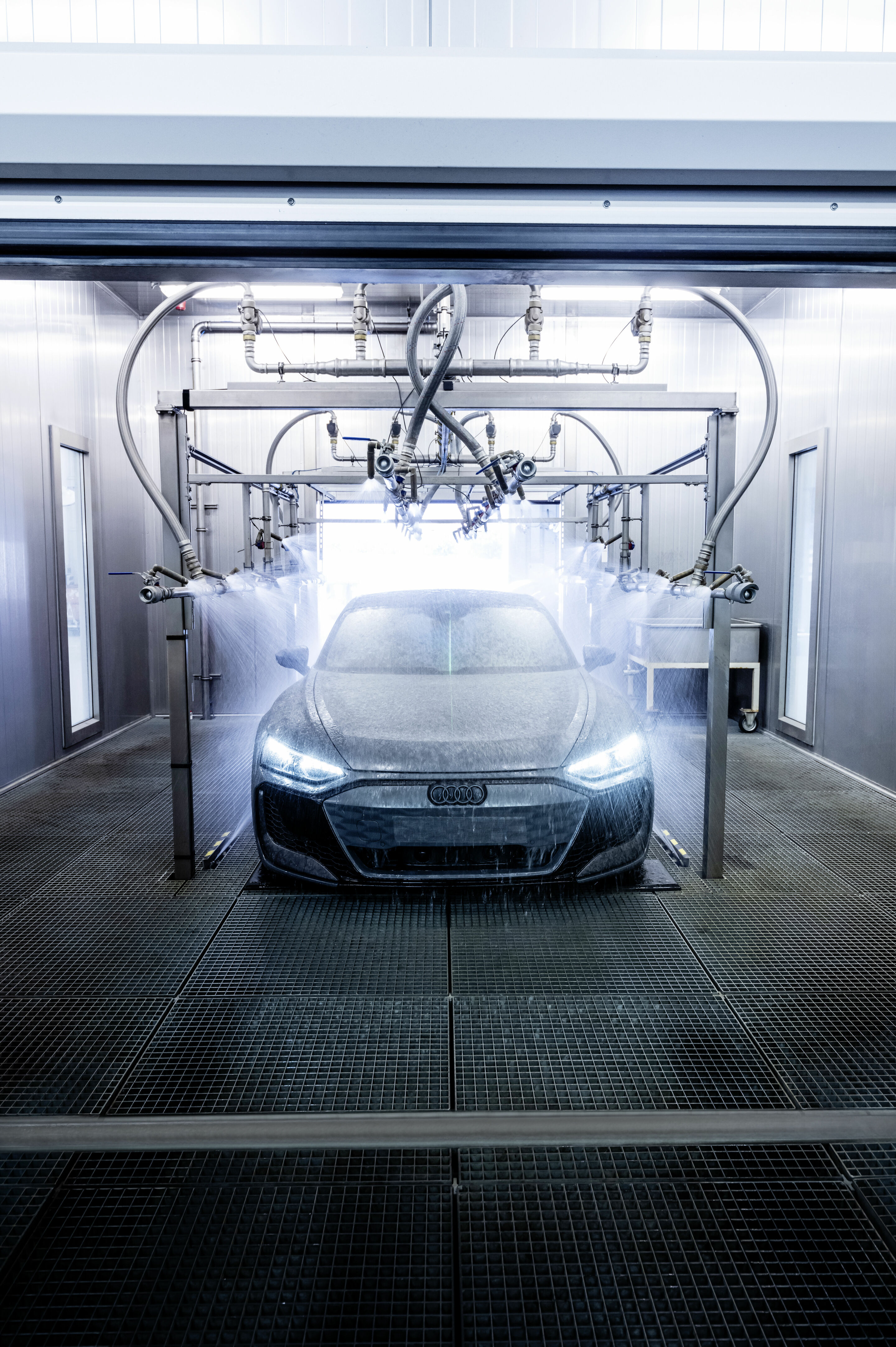 Audi e-tron GT - The Audi e-tron GT is finished at Böllinger Höfe.