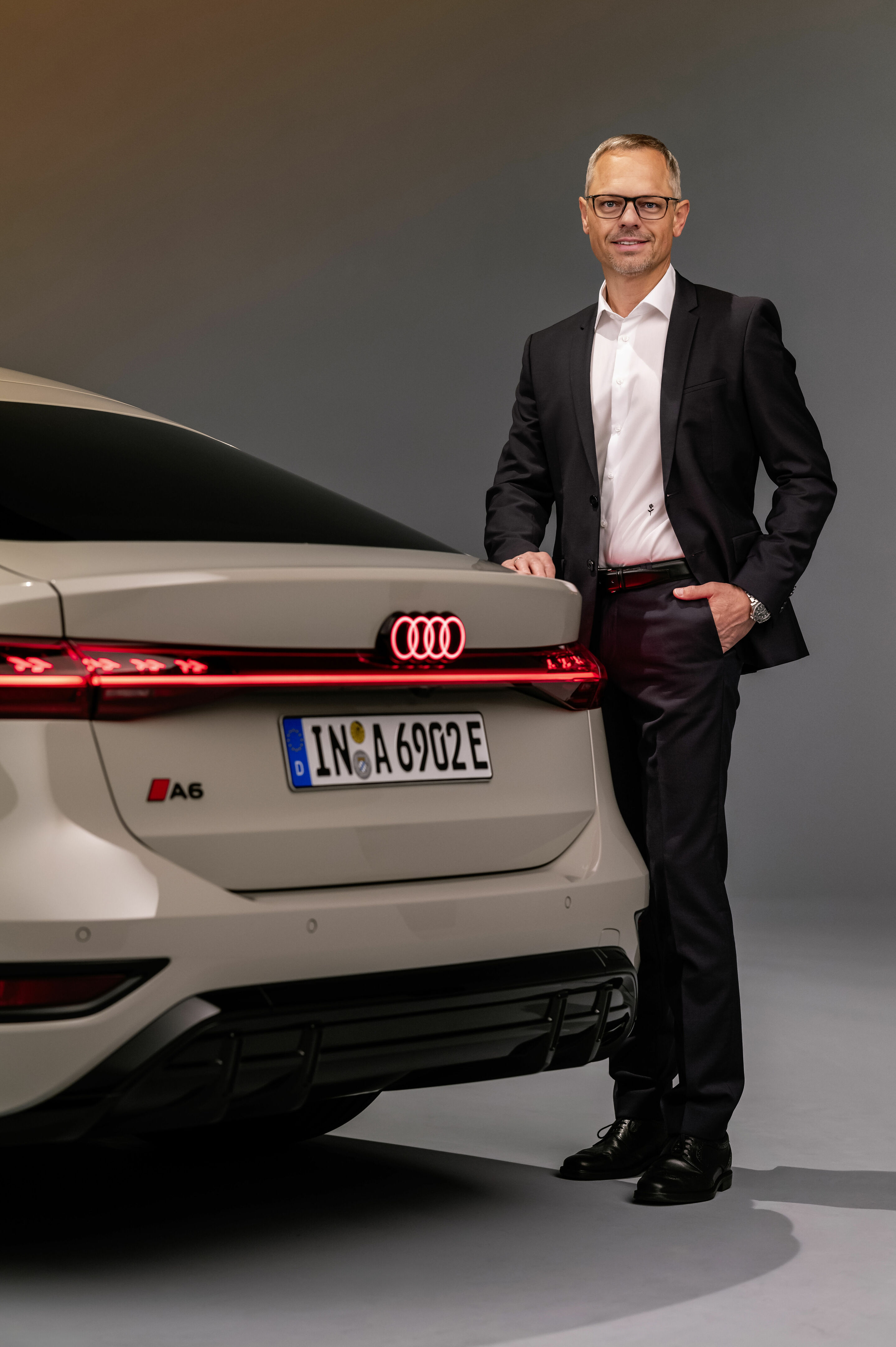 Siegfried Schmidtner - Plant Manager at the Ingolstadt site,
Audi A6 Sportback e-tron performance