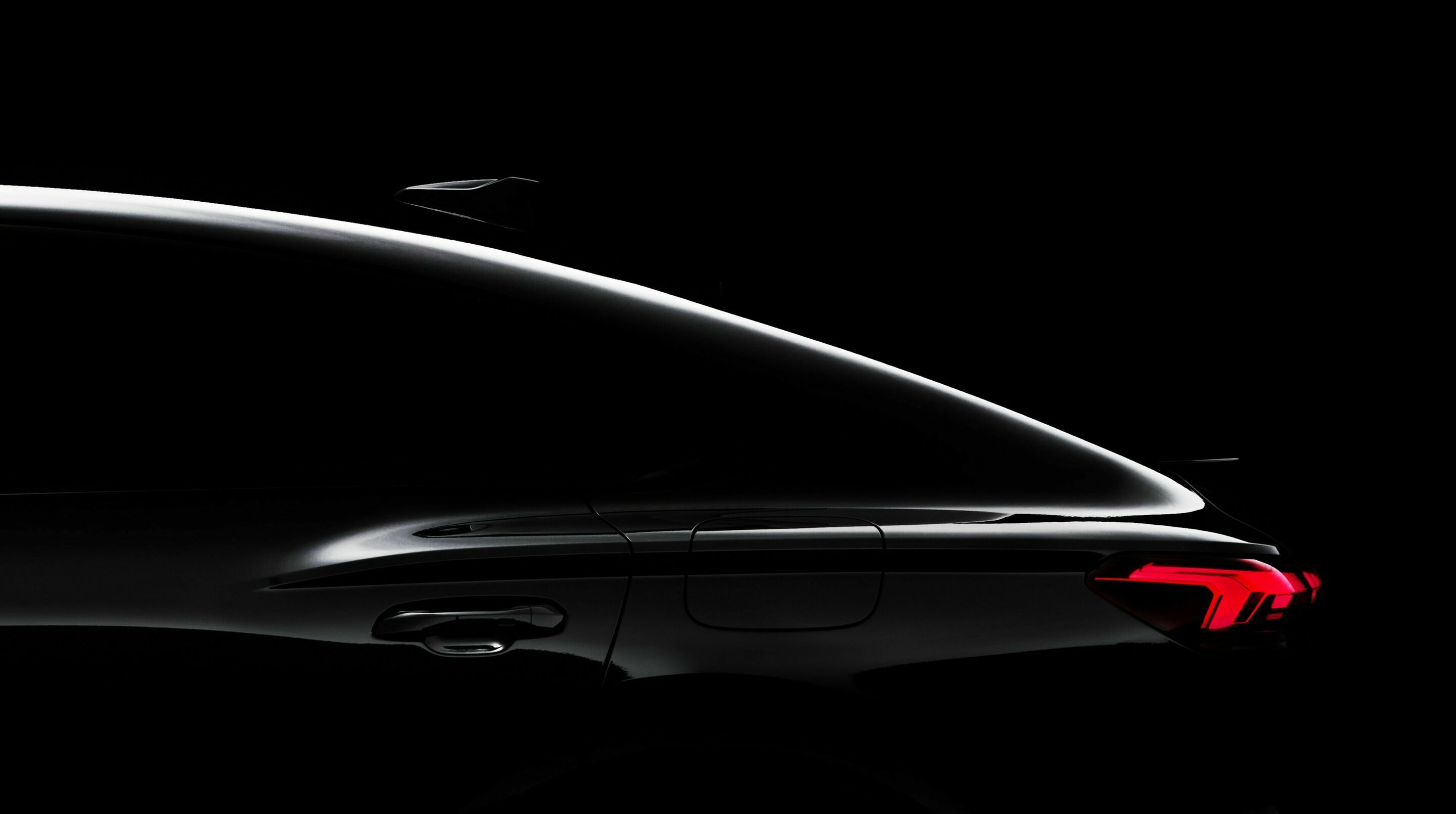 Die Audi Q6 e-tron Familie wird größer - Am 14. Oktober präsentiert Audi die Sportback-Variante der Q6 e-tron Baureihe auf der Paris Motor Show 2024.
