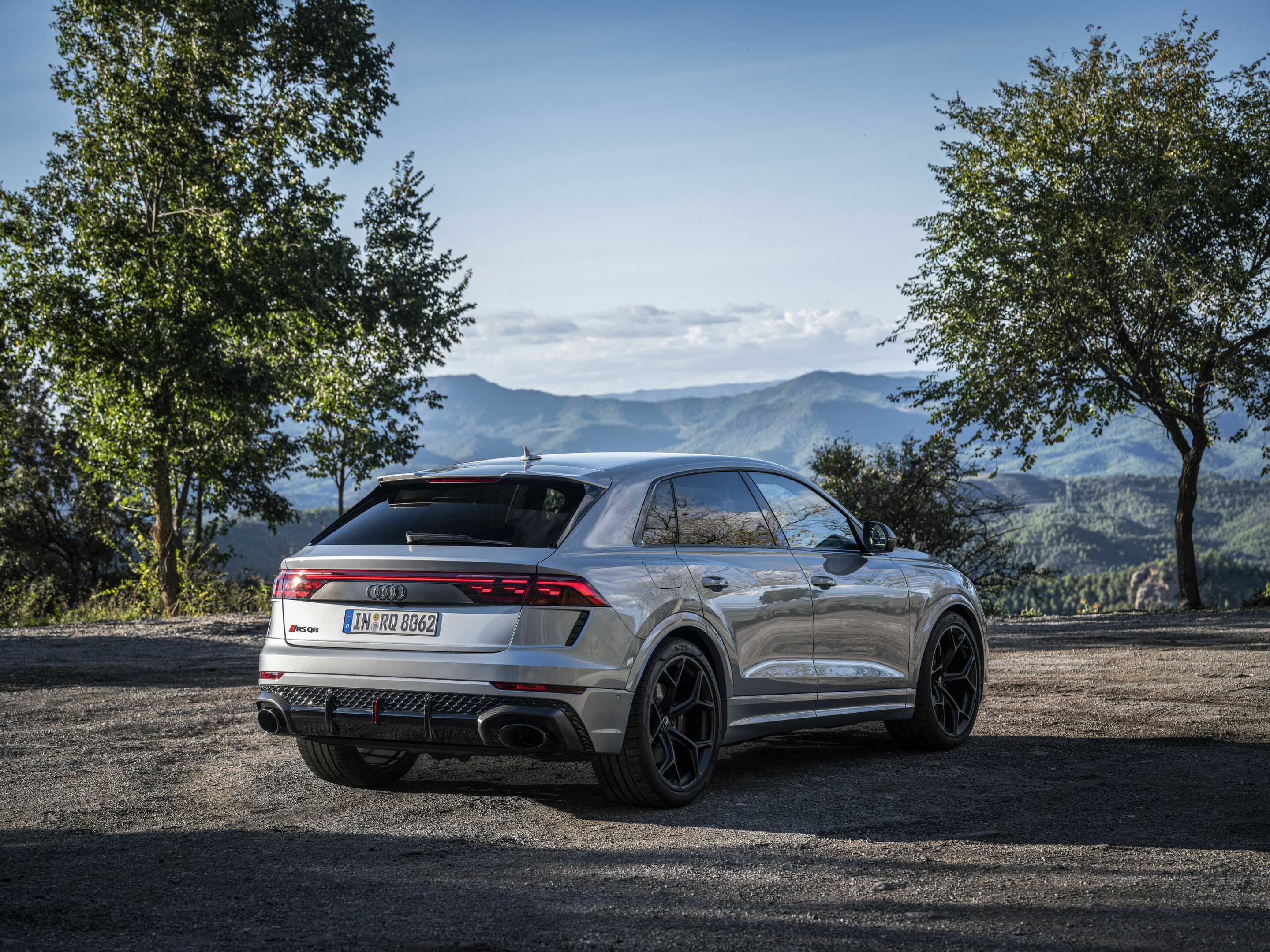 Audi RS Q8 performance - Standaufnahme,
Farbe: Satellitsilber Metallic