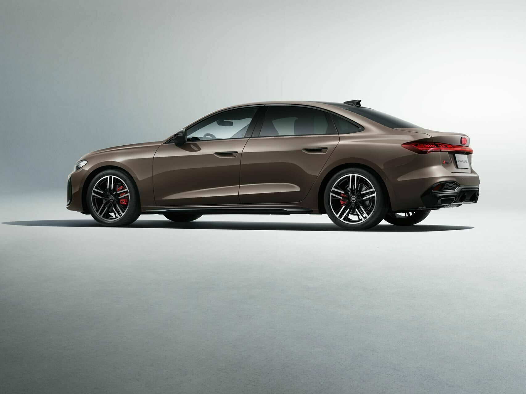 Audi auf der Auto Shanghai 2025 - Audi A5L 
Standaufnahme