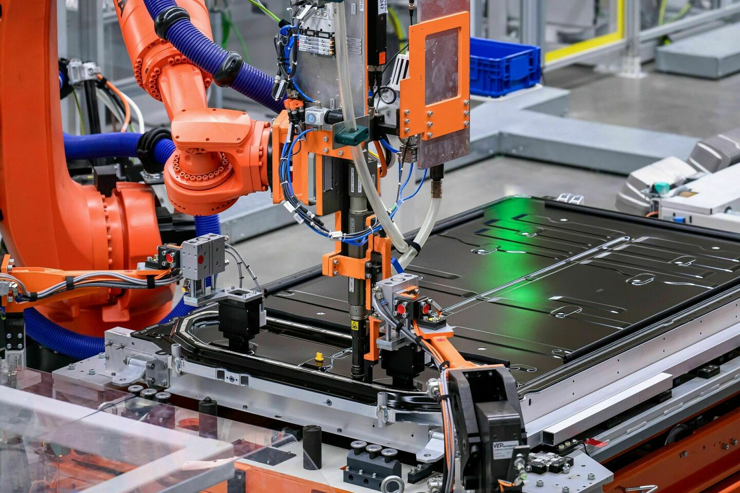 Audi starts production of electric models at its new plant in China ...