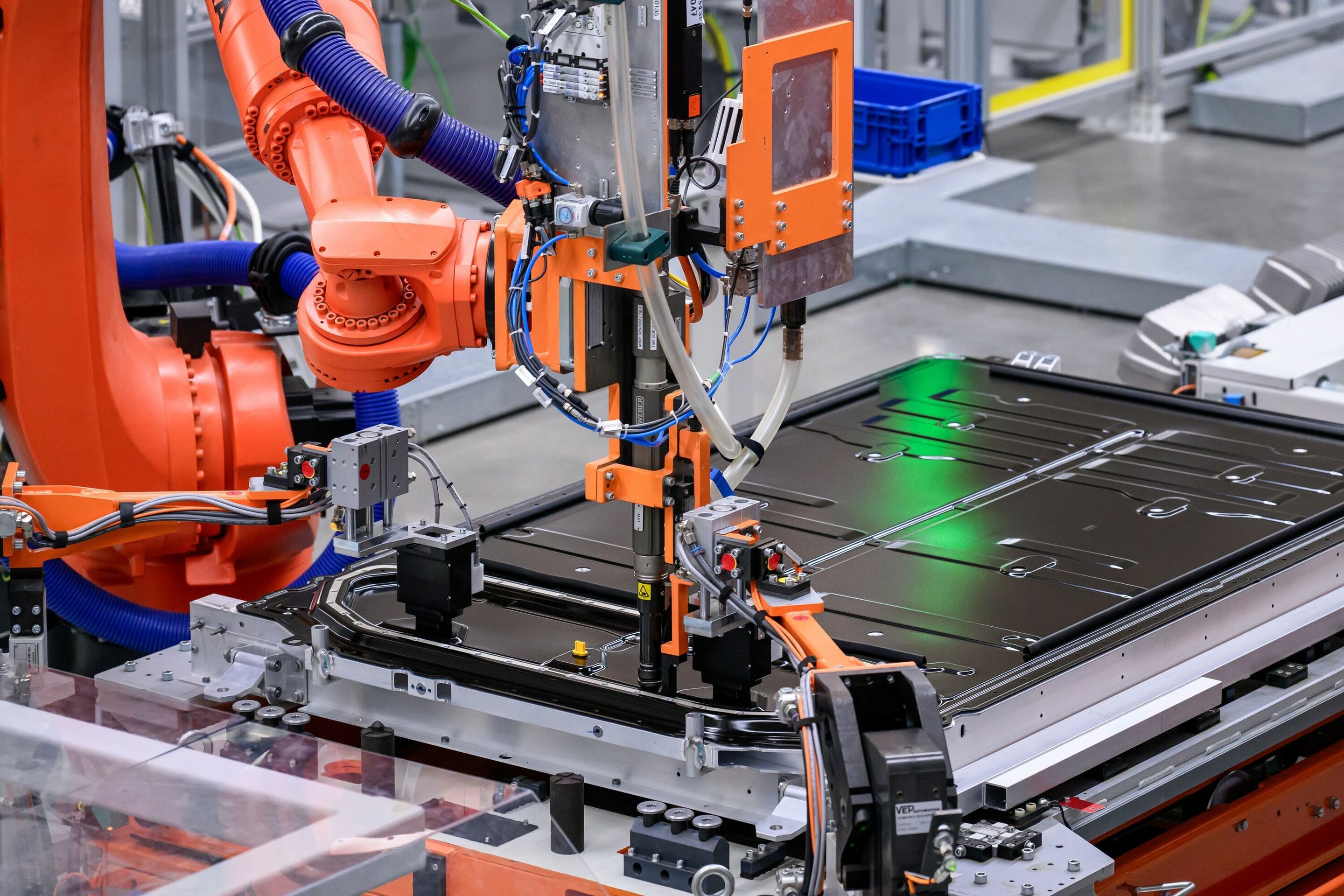 Neues Audi Werk in China startet Produktion von Elektromodellen - Hochmoderne Produktion bei der Audi FAW NEV Company in Changchun: Batteriemontage