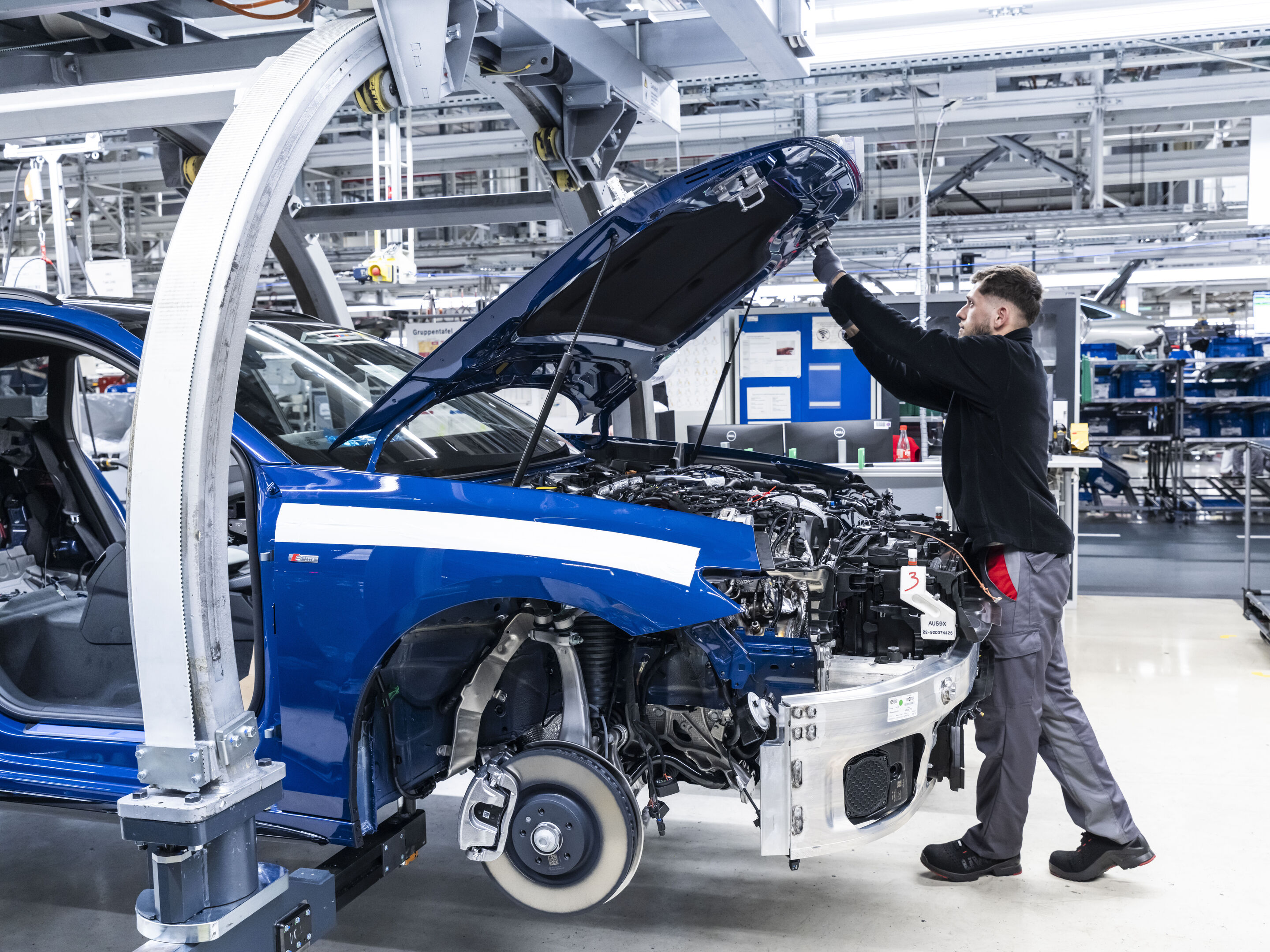 Production of the Audi A6 at the Neckarsulm site - Assembly