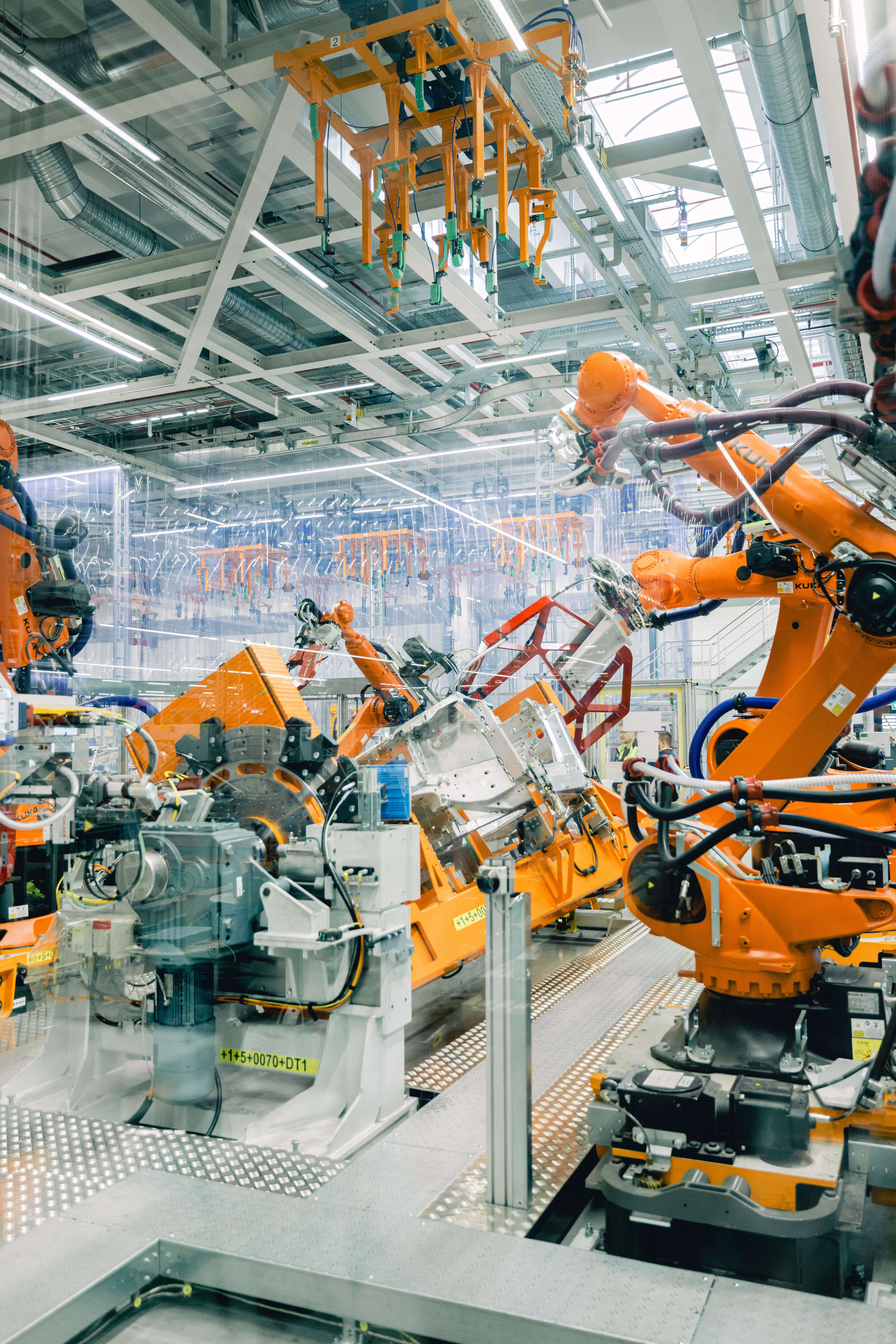 Virtually controlled production a first in Audi body shop - The new automation system enables flexible, data-driven production and will initially be used in the body shop at Böllinger Höfe.