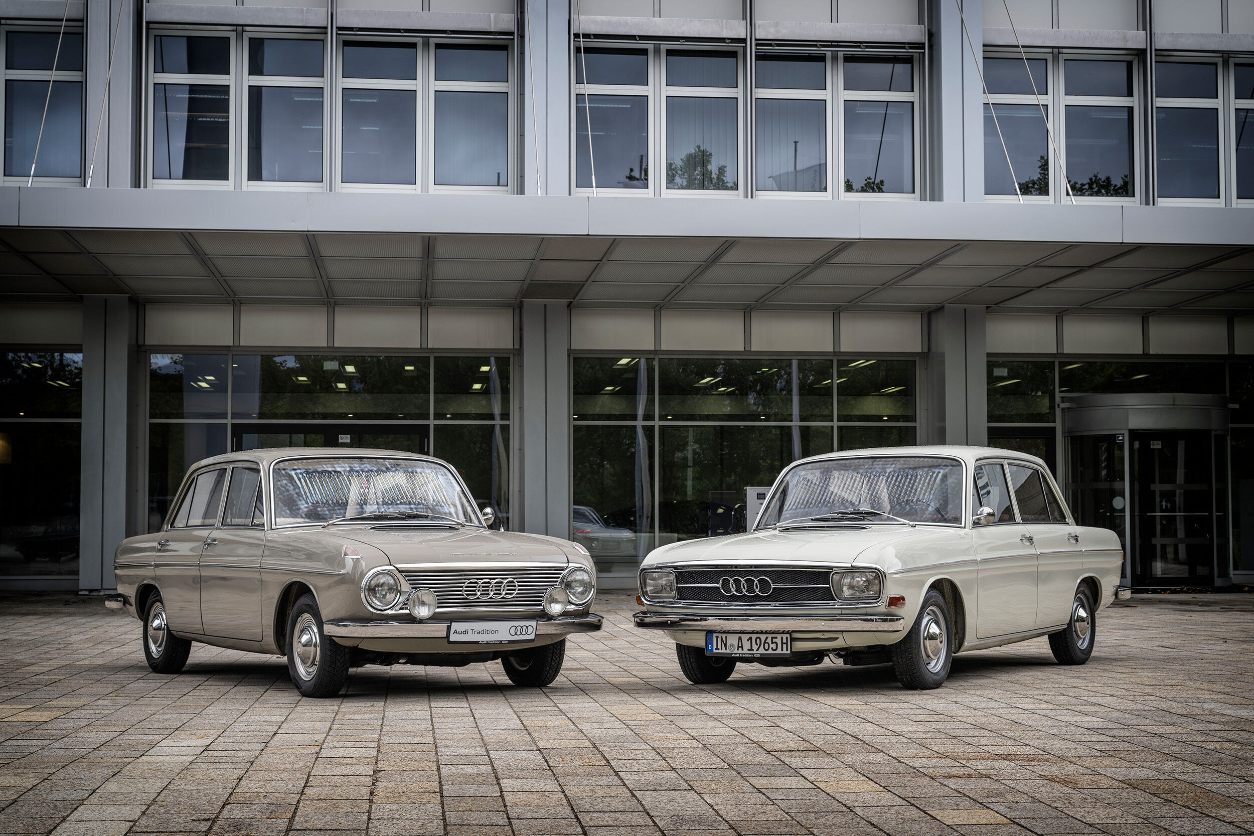 A new era for the four rings: 60 years since the first post-war Audi - The first post-war Audi (right) and its predecessor, the DKW F 102.