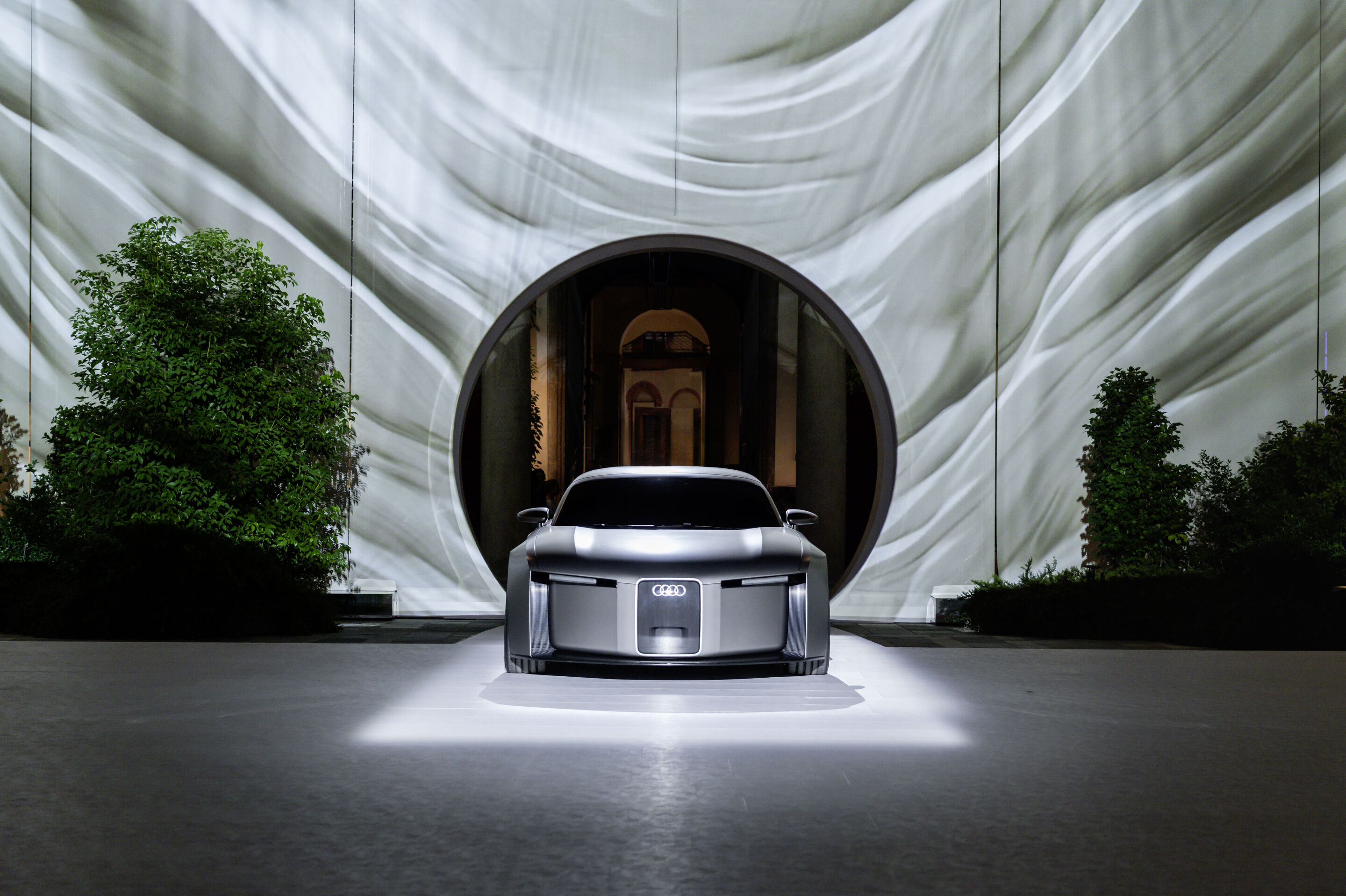 A new beginning in Milan: Audi unveils new design - With the presentation of the Audi Concept C study in Milan, Audi provides a concrete preview of the design of future models.
