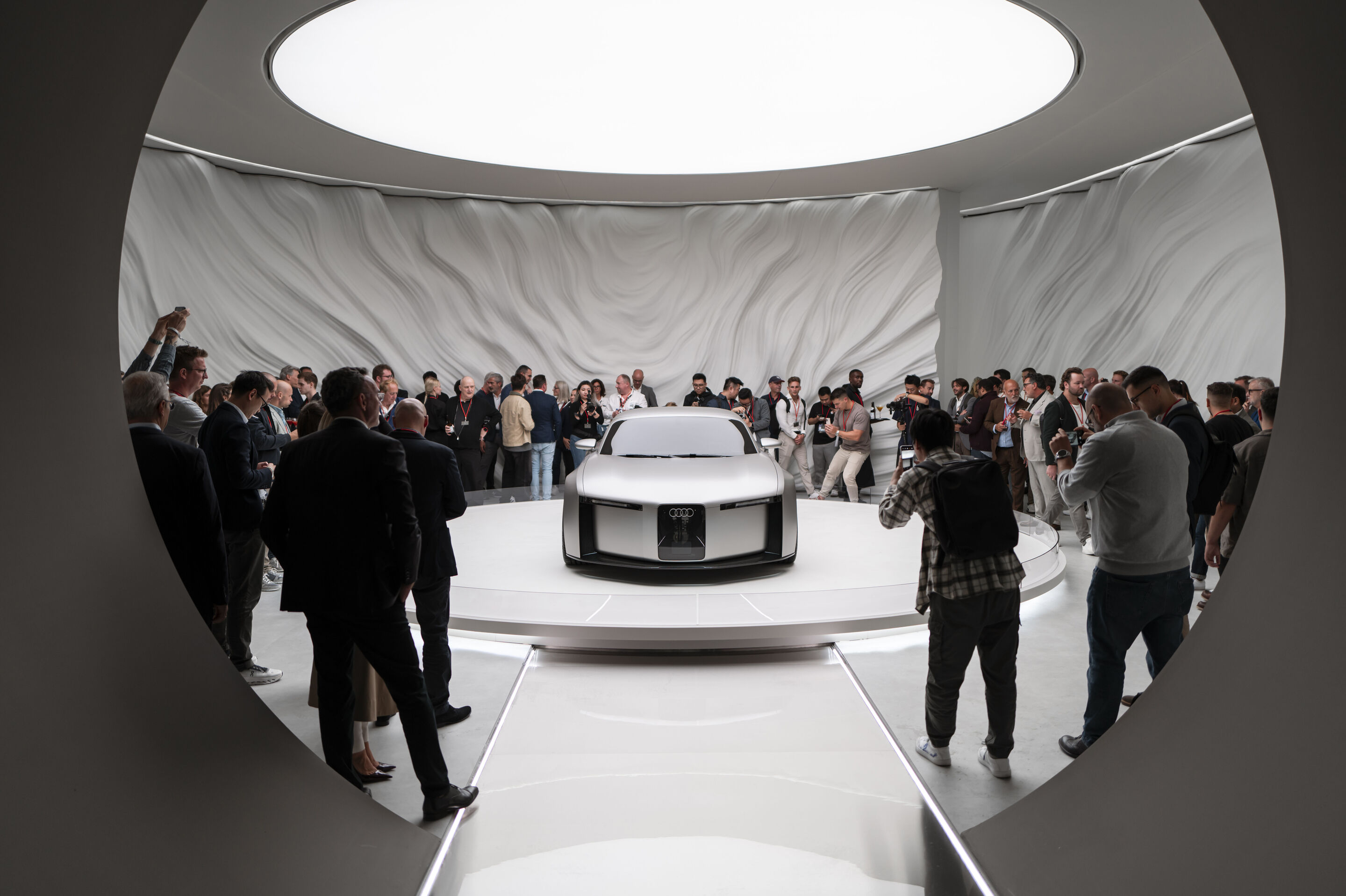 Audi auf der IAA Mobility - Der Audi Concept C feiert Messepremiere auf dem Open Space in München am Wittelsbacherplatz.