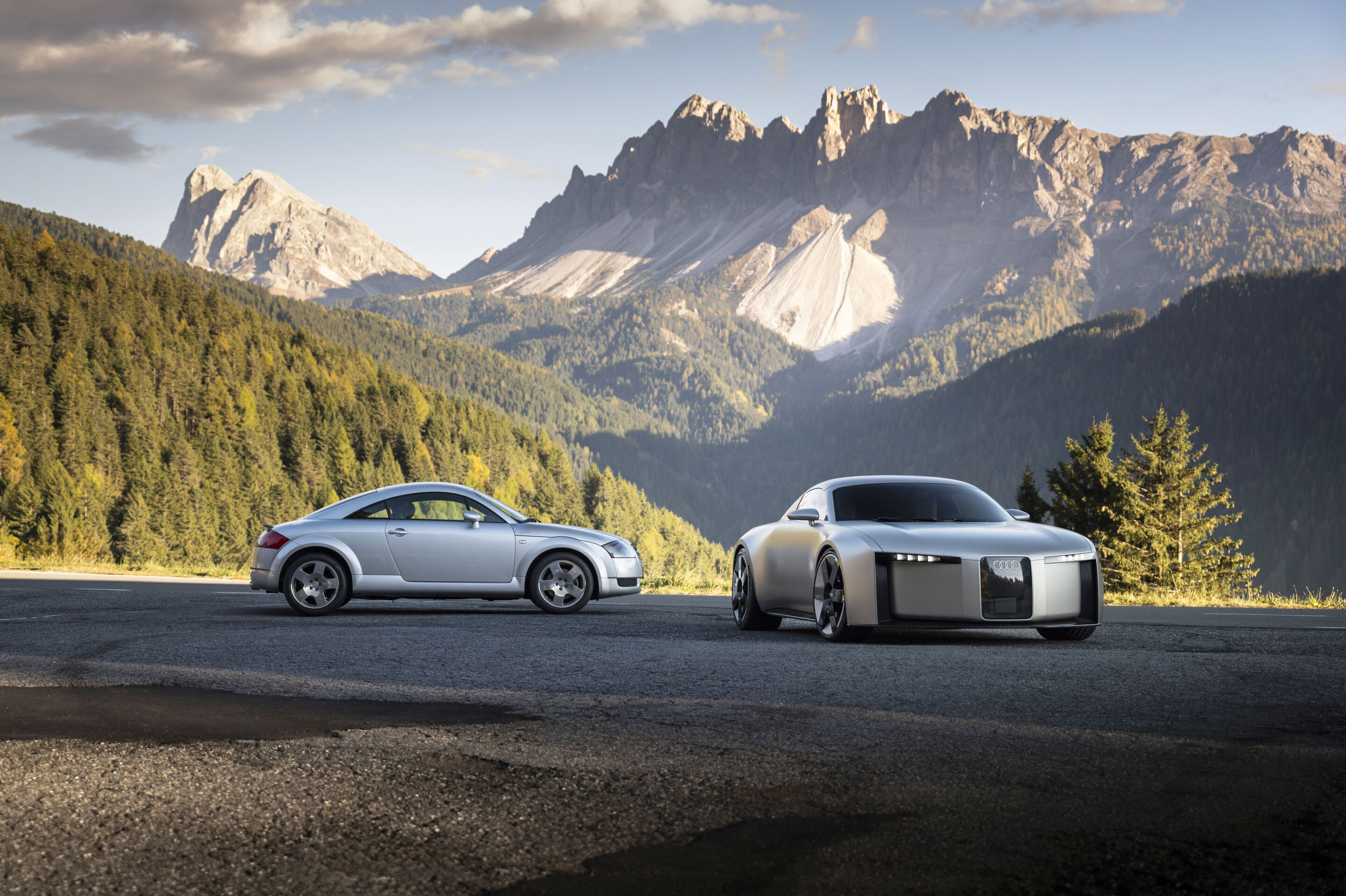 Der Audi Concept C: Ausblick auf einen atemberaubenden Elektro-Sportwagen - Audi Concept C, Audi TT - Outdoor-Standaufnahme, Exterieur