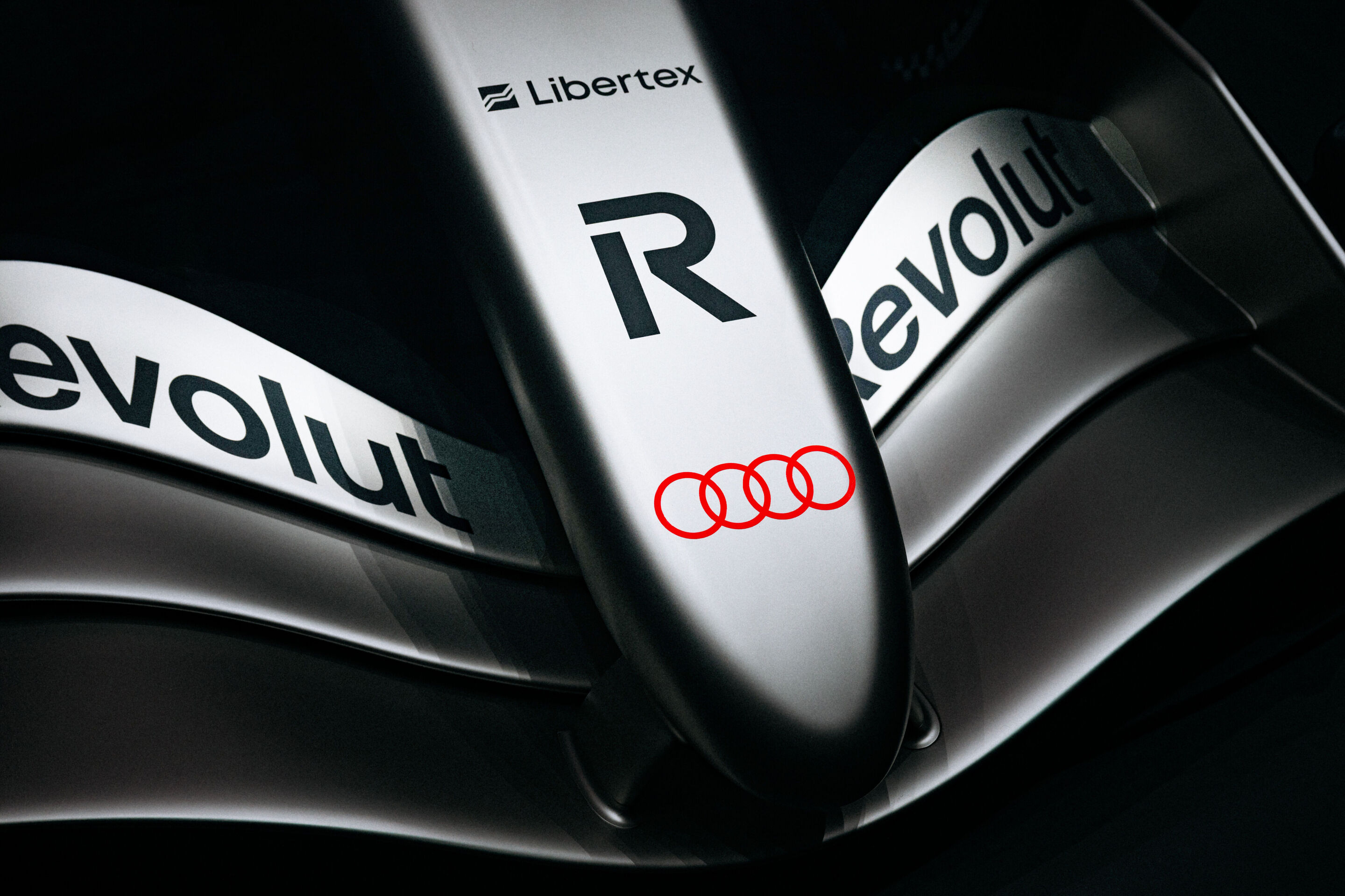 Team Launch Audi Revolut F1 Team - Rennlackierung des Audi R26