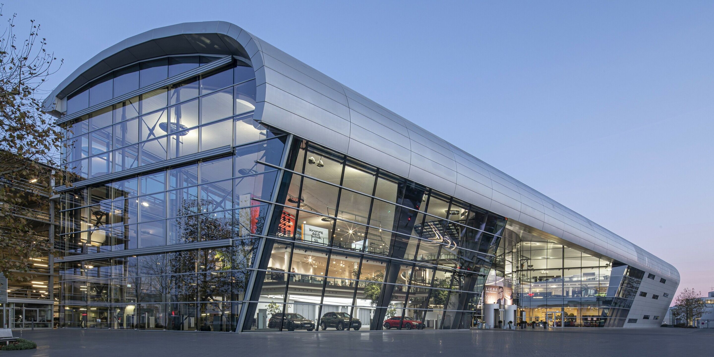 Audi Forum Neckarsulm - Audi Forum Neckarsulm