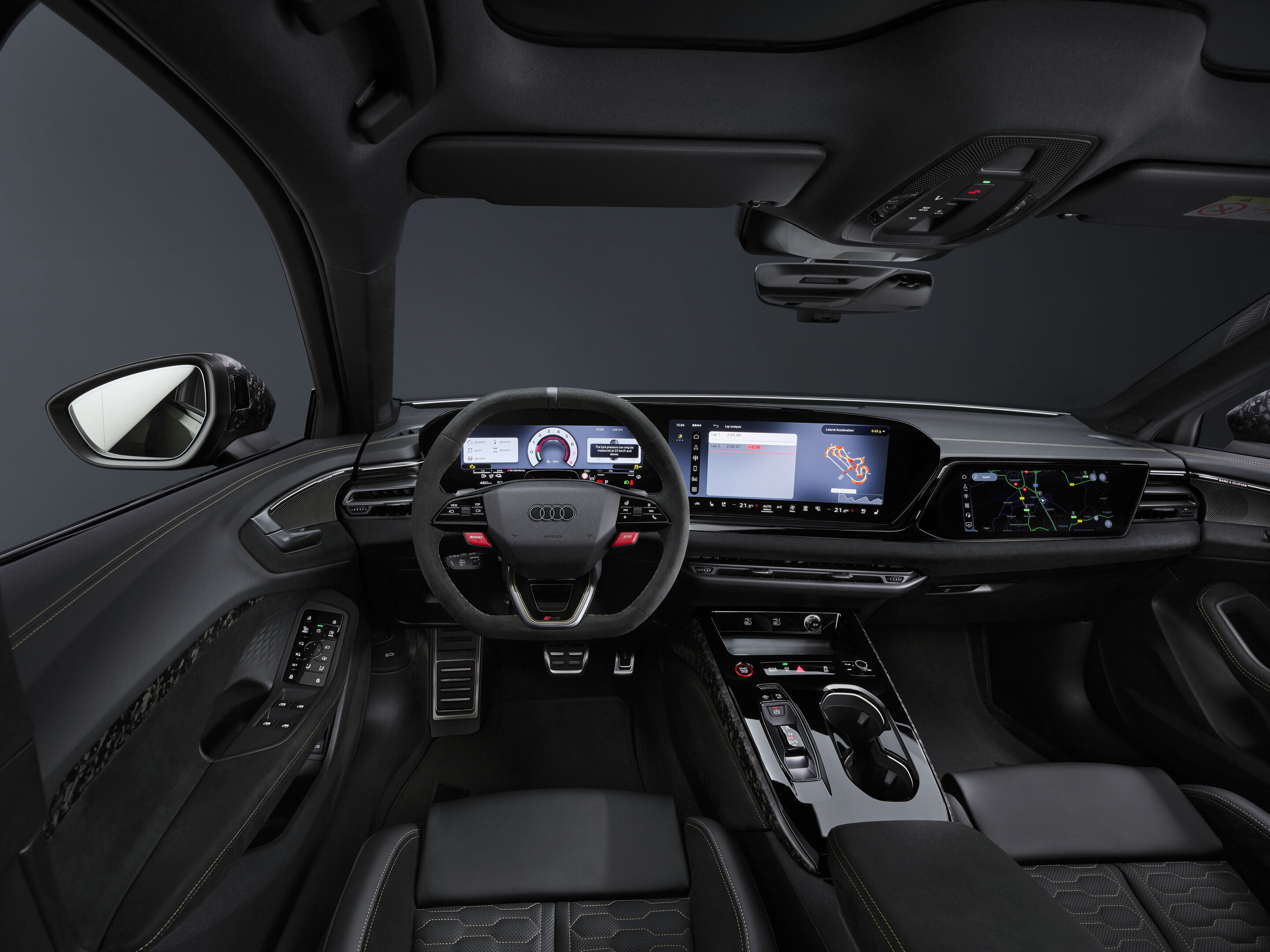 Audi RS 5 Limousine - Bedfordgrün Metallic, Indoor-Standaufnahme, Interieur