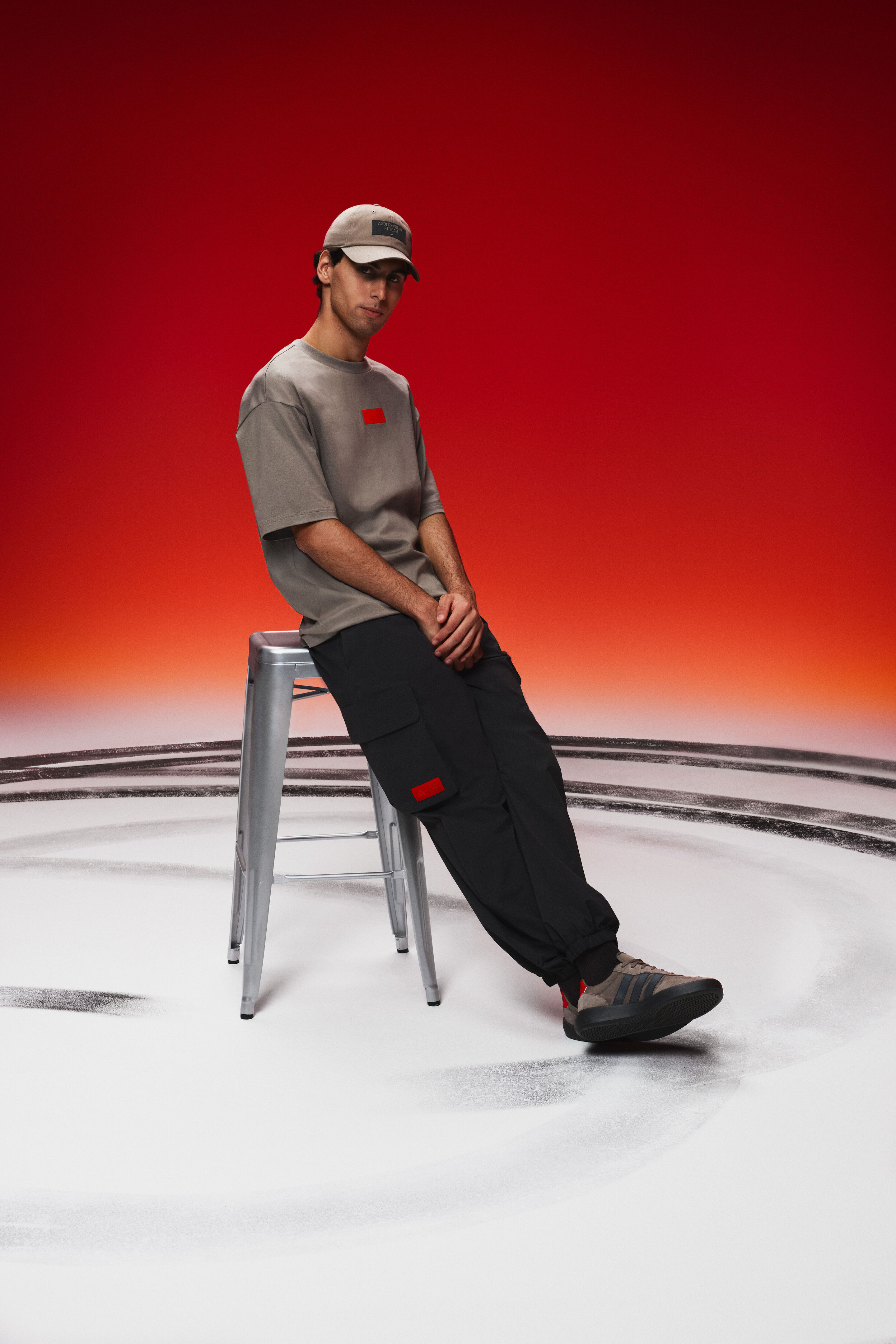 adidas x Audi Revolut F1 Team Kollektion - Gabriel Bortoleto, Elevated Range der adidas x Audi Revolut F1 Team Kollektion