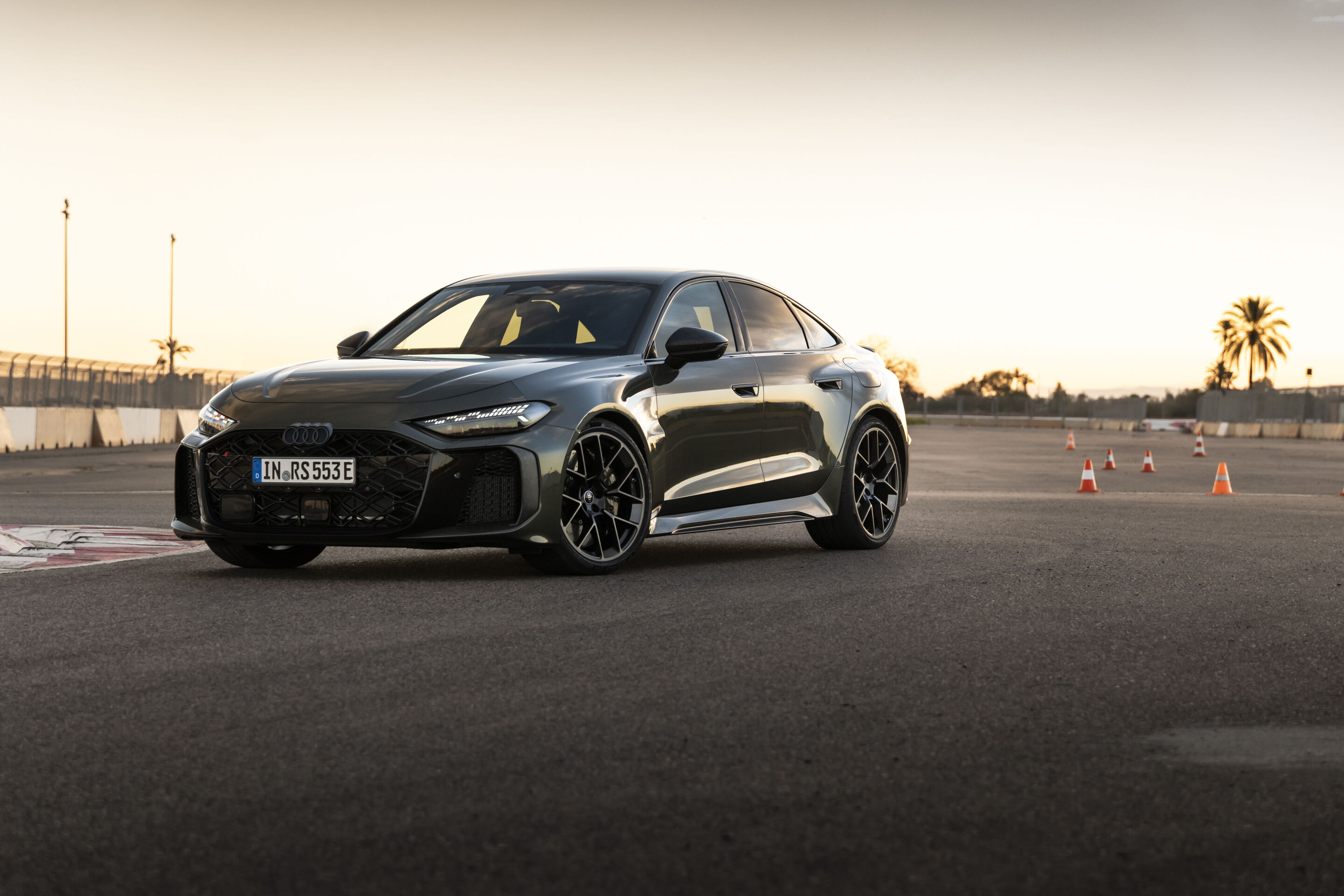 Audi RS 5 Limousine - Beherrschbare Fahrdynamik mit dem neuen RS 5.