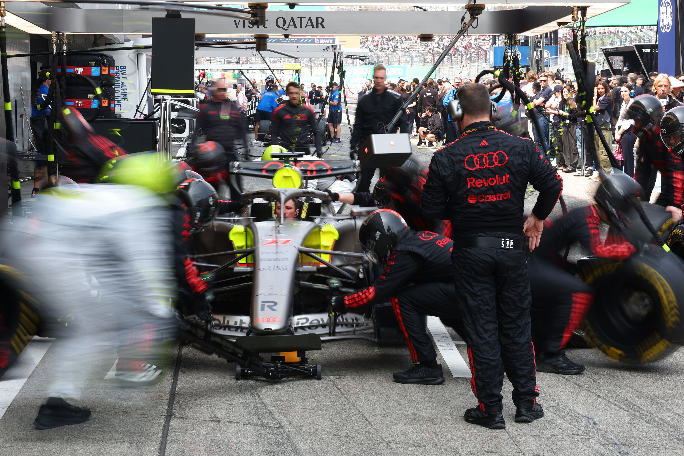 Audi Revolut F1 Team: Grand Prix von Japan - Audi R26 #27