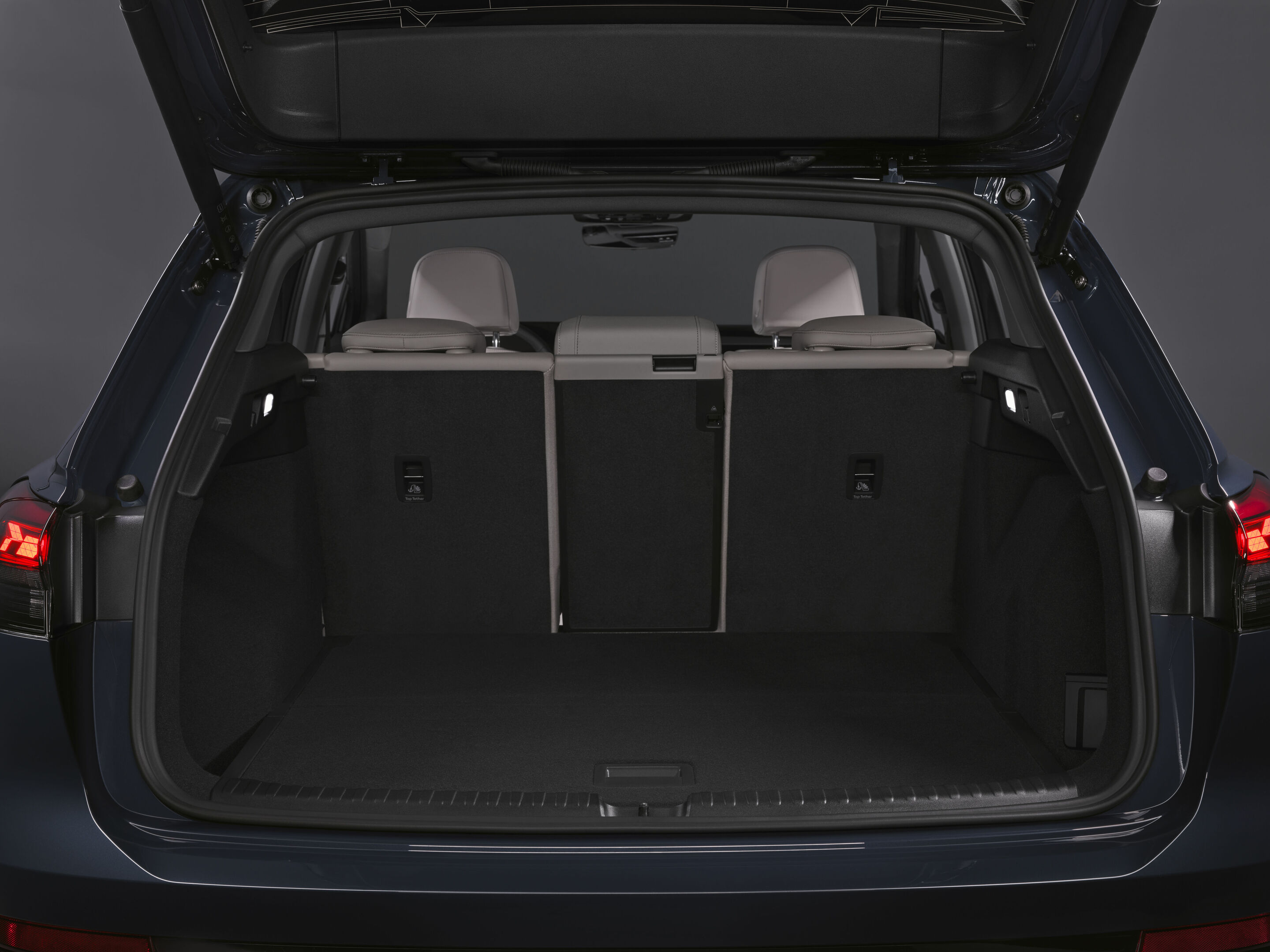 Audi Q4 SUV e-tron - Studioaufnahme, Interieur, Kofferraumvolumen bis zu 515 Liter