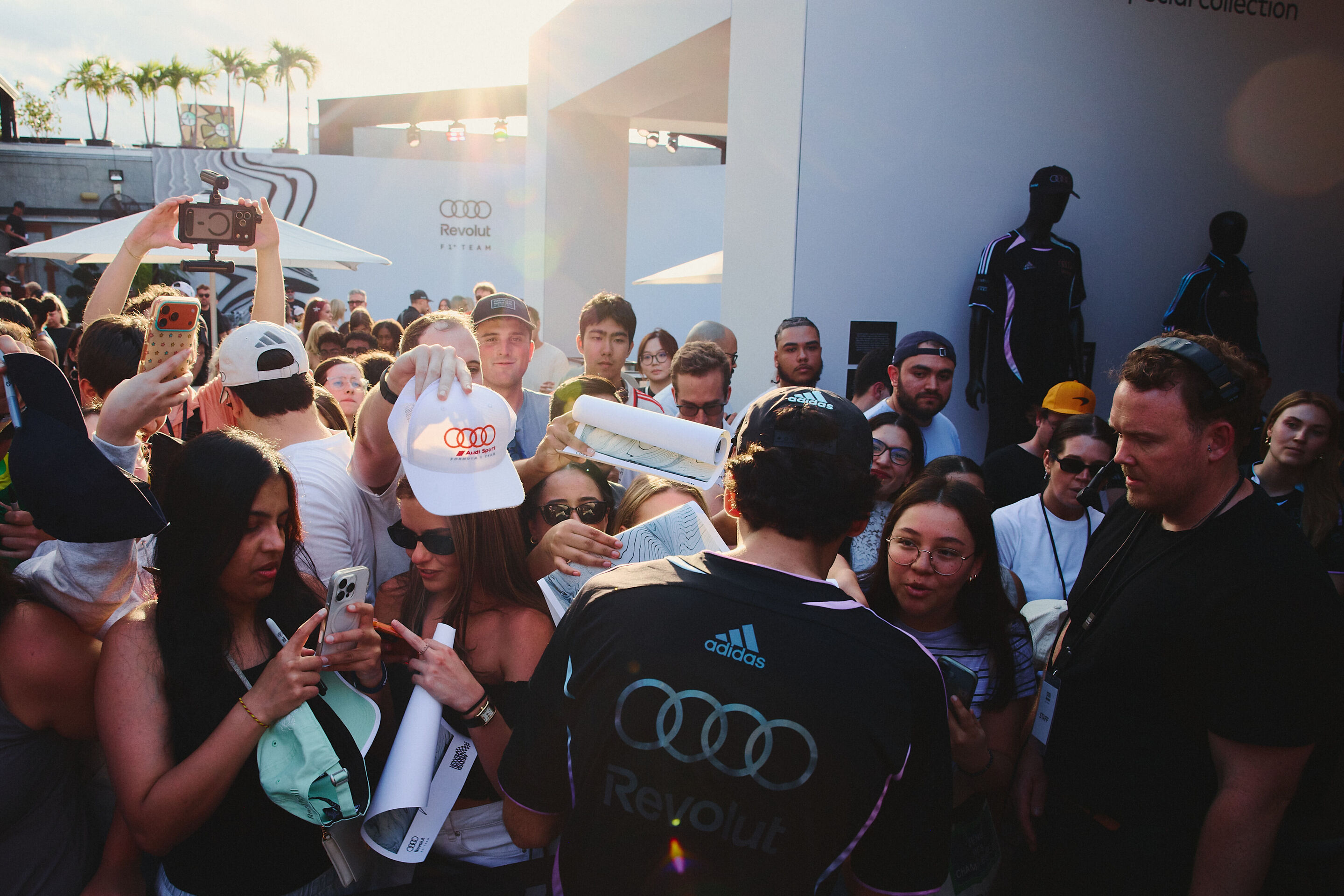 Audi Revolut F1 Team: Grand Prix von Miami - Fan-Aktivierung in Miami