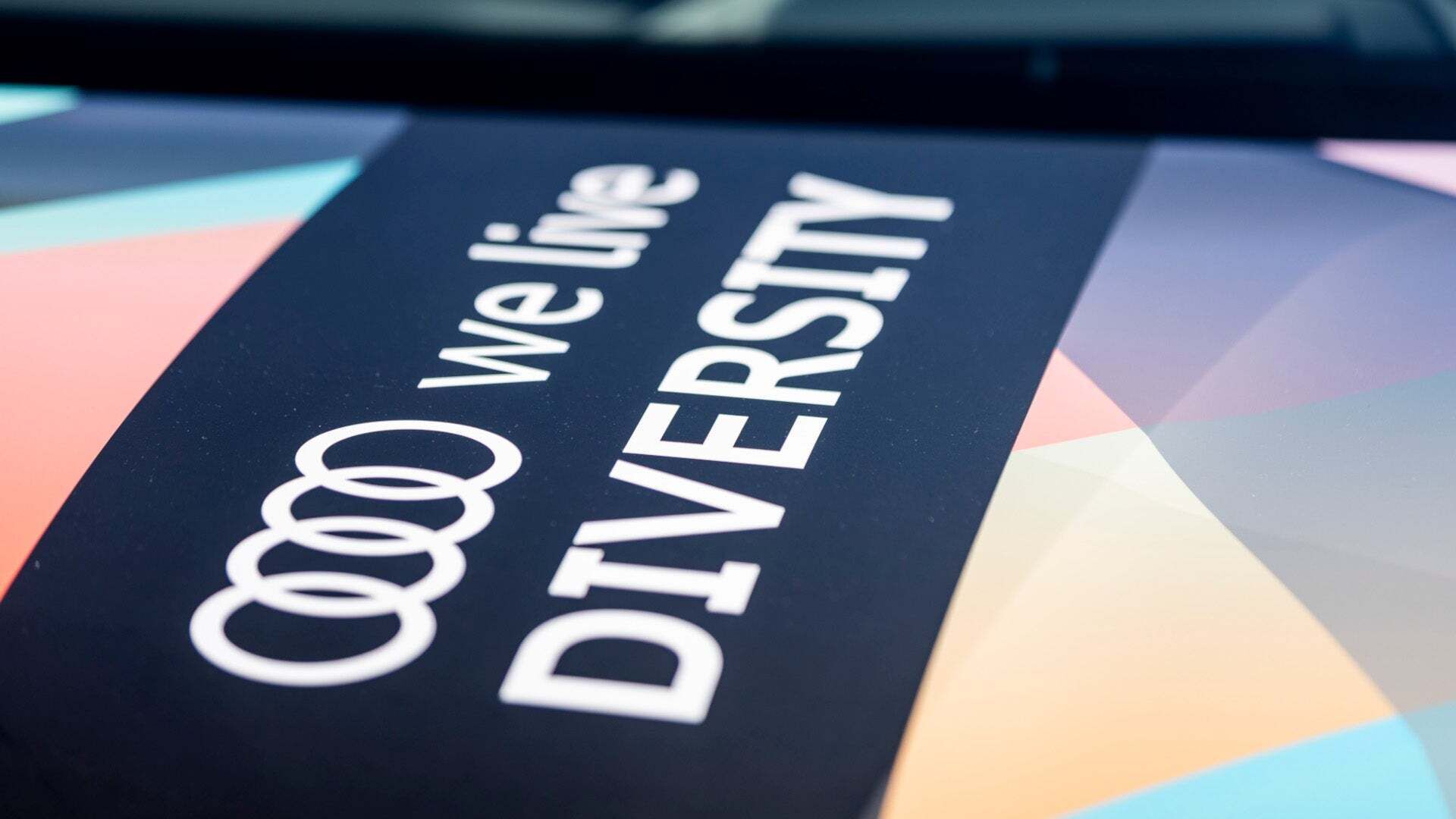 Roof of an Audi with the slogan “We live Diversity”