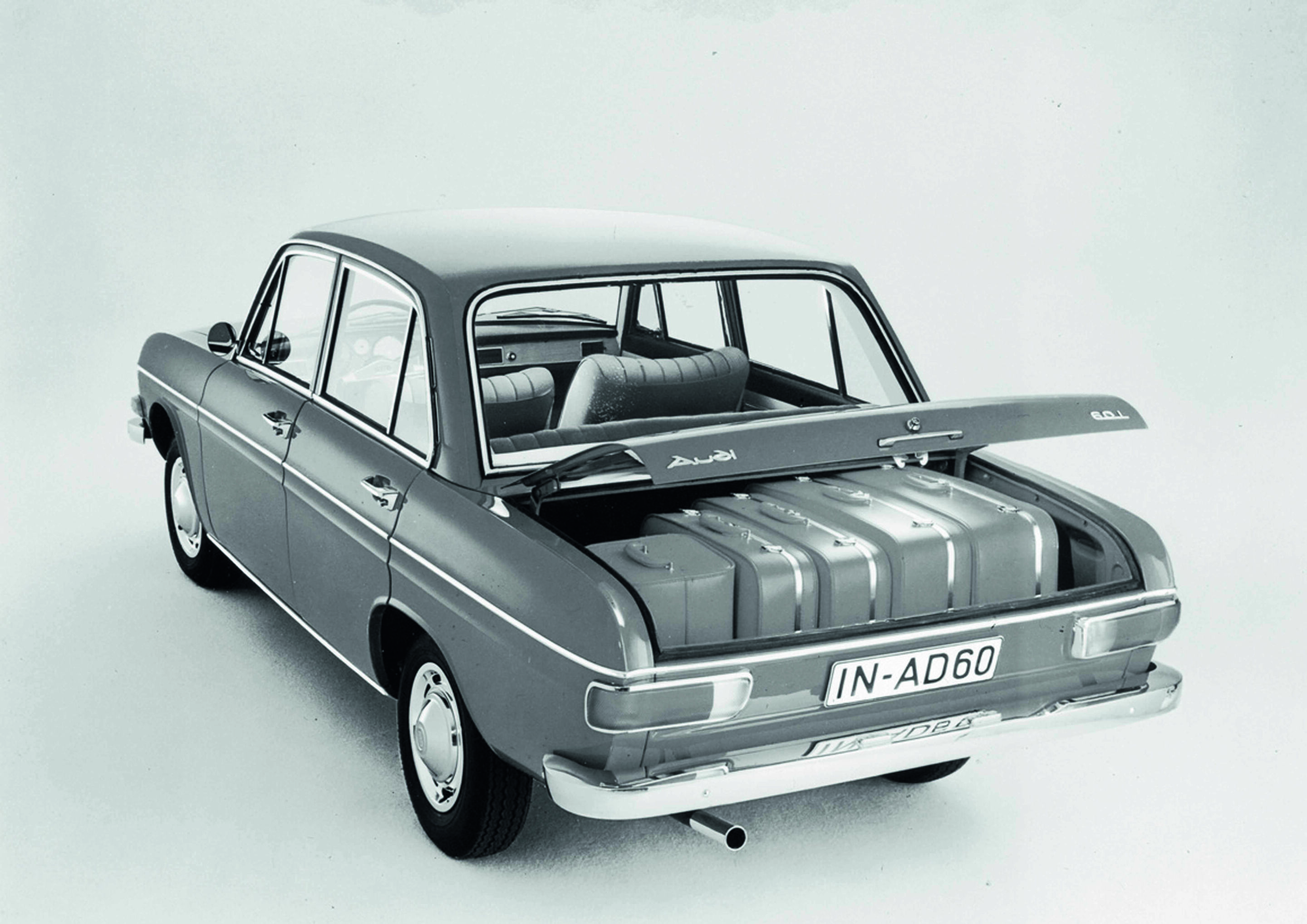 Anniversary magazine History - Audi offered a big trunk for holiday travel