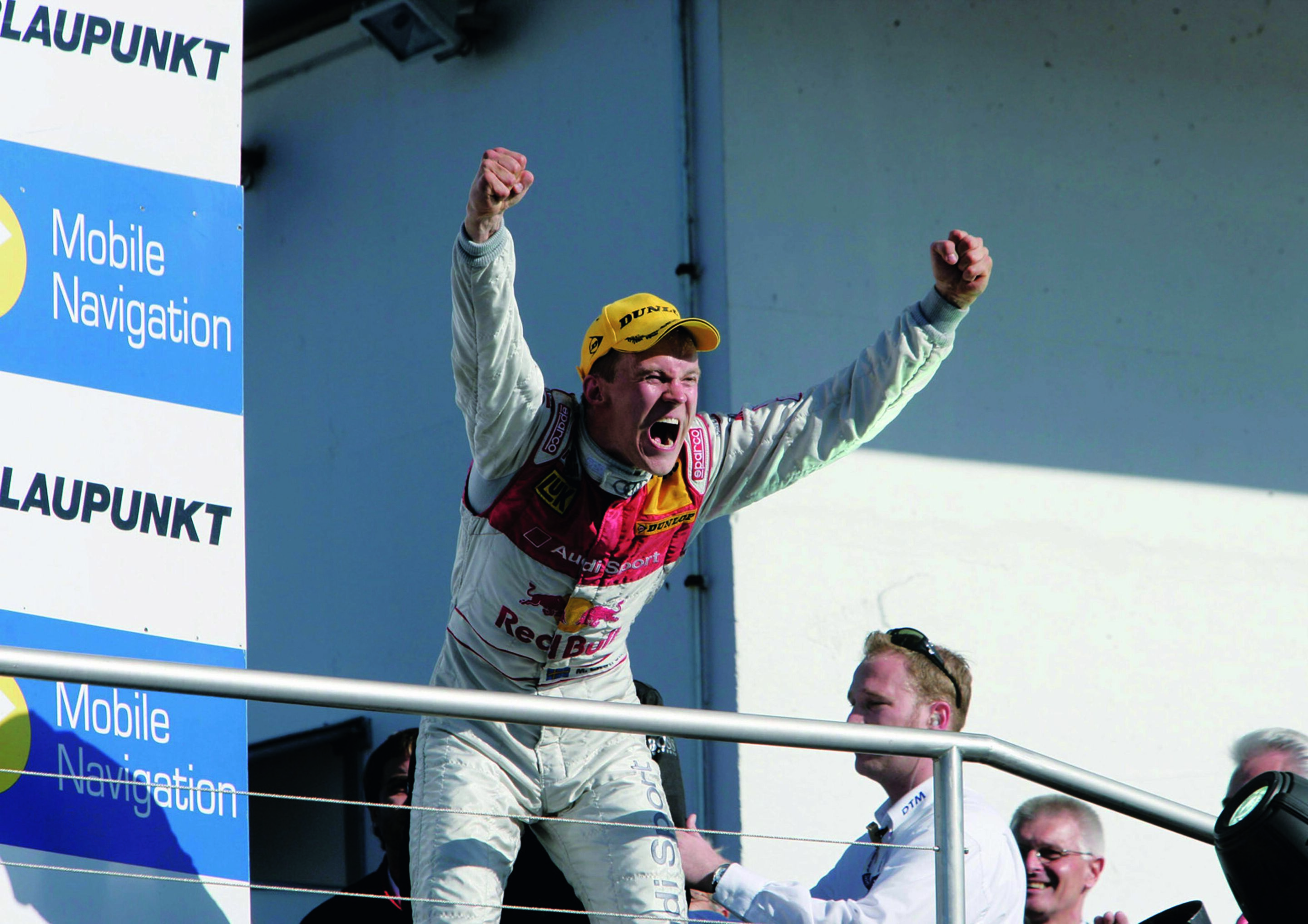 Jubiläumsmagazin Historie - Motorsport: Mattias Ekström nach dem Sieg der DTM-Gesamtwertung 2007